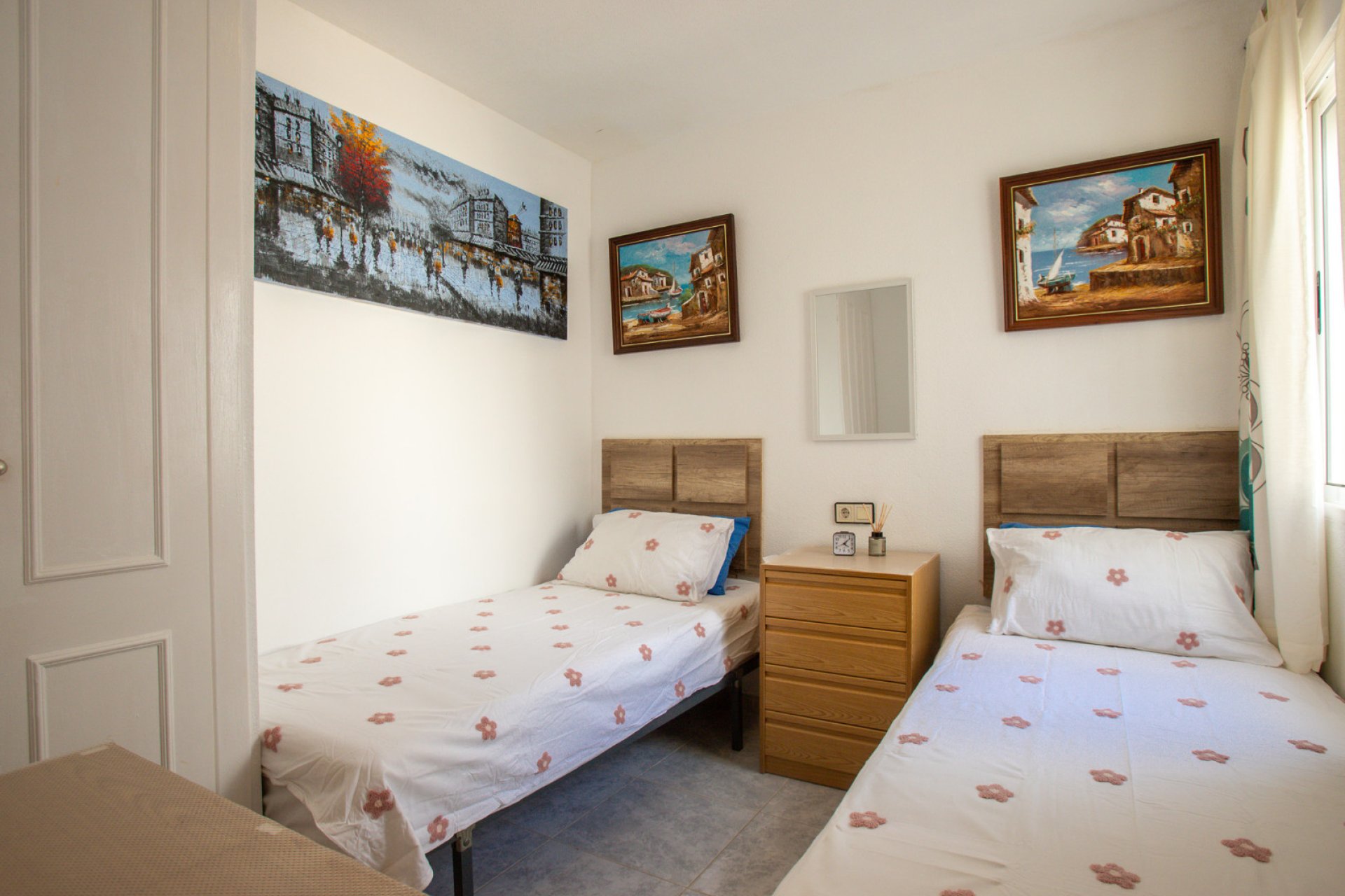 Återförsäljning - Apartment -
Orihuela Costa - Los Almendros-La Florida