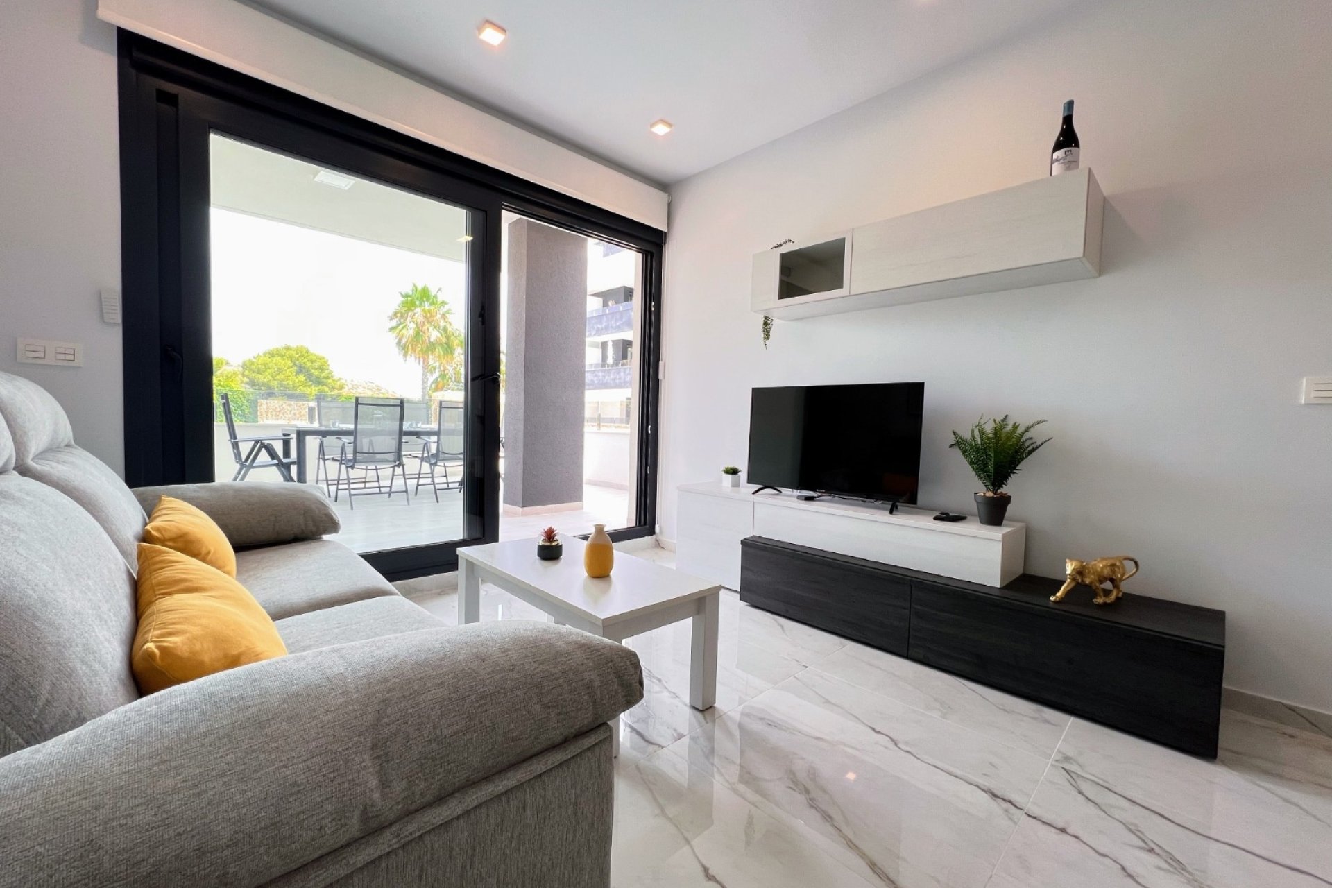 Återförsäljning - Apartment -
Orihuela Costa - Los Altos