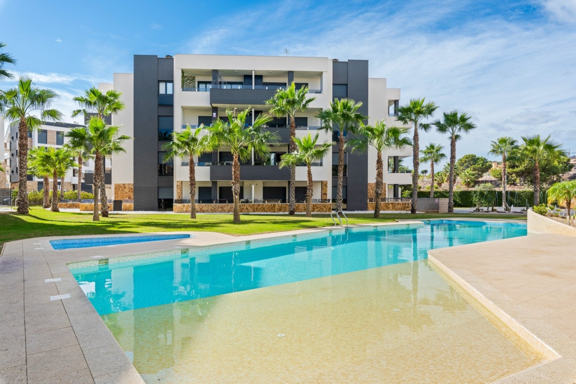 Återförsäljning - Apartment -
Orihuela Costa - Los Altos
