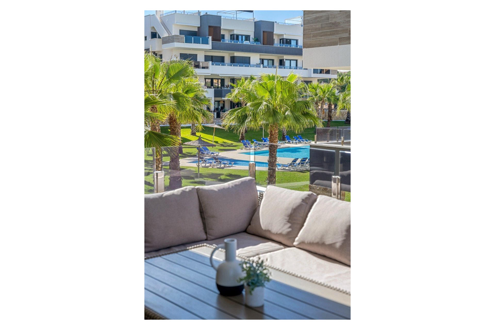 Återförsäljning - Apartment -
Orihuela Costa - Los Altos