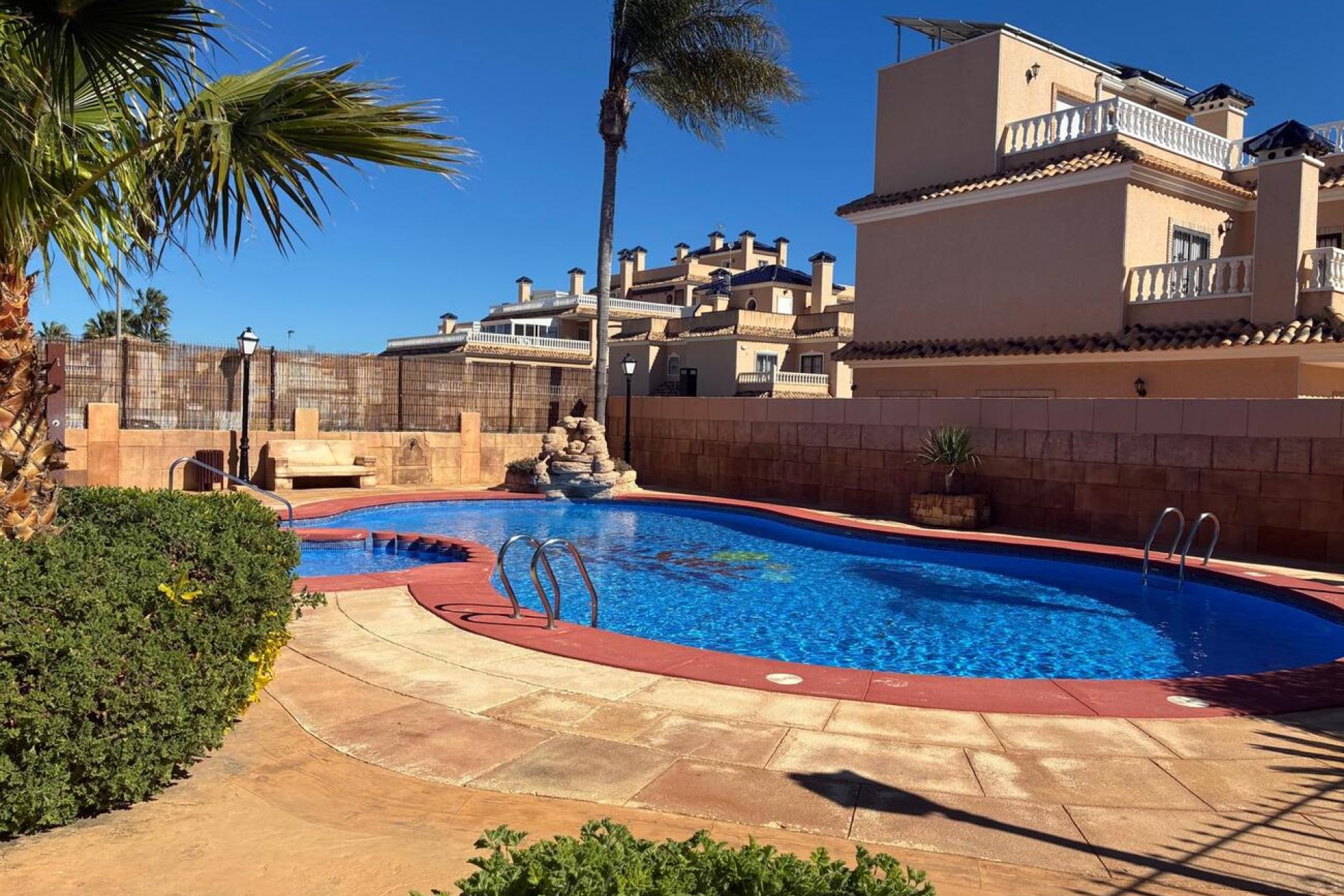Återförsäljning - Apartment -
Orihuela Costa - Los Dolses