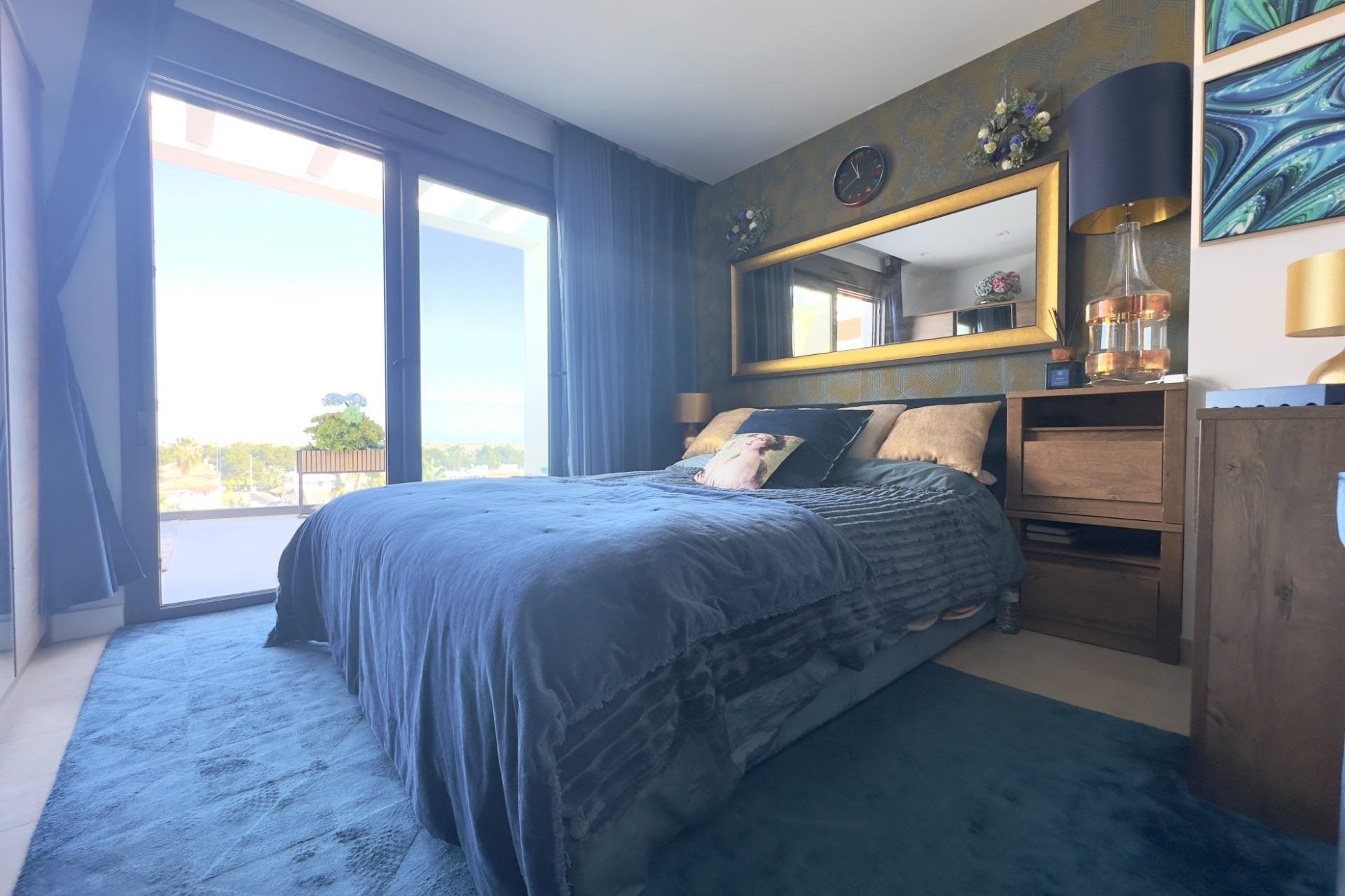 Återförsäljning - Apartment -
Orihuela Costa - Los Dolses