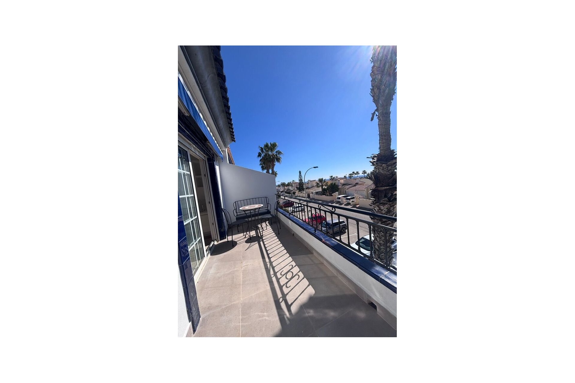 Återförsäljning - Apartment -
Orihuela Costa - Los Dolses