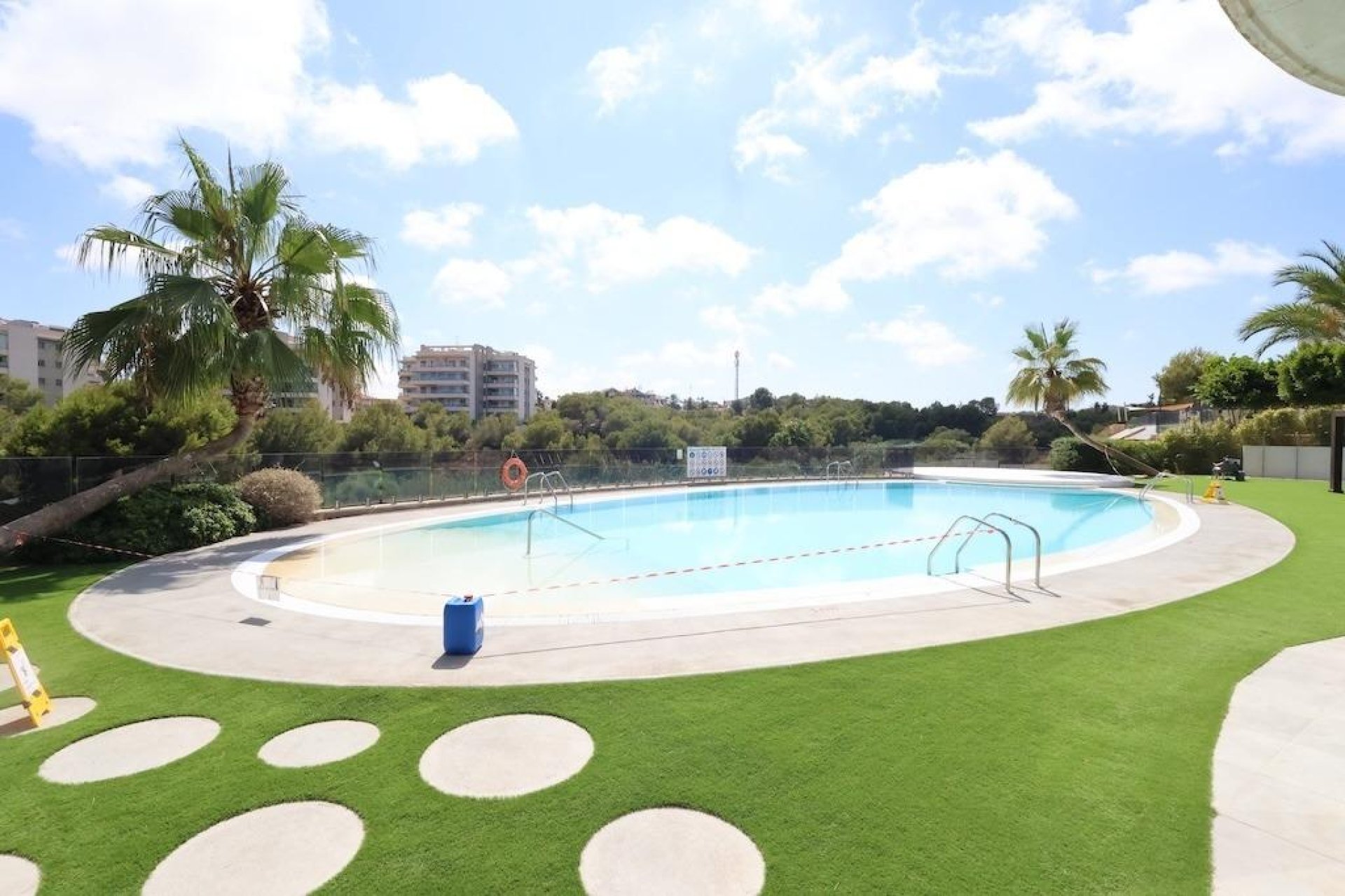Återförsäljning - Apartment -
Orihuela Costa - Los Dolses