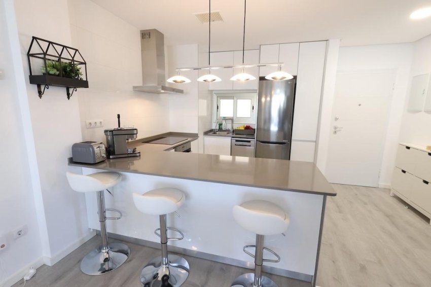 Återförsäljning - Apartment -
Orihuela Costa - Los Dolses