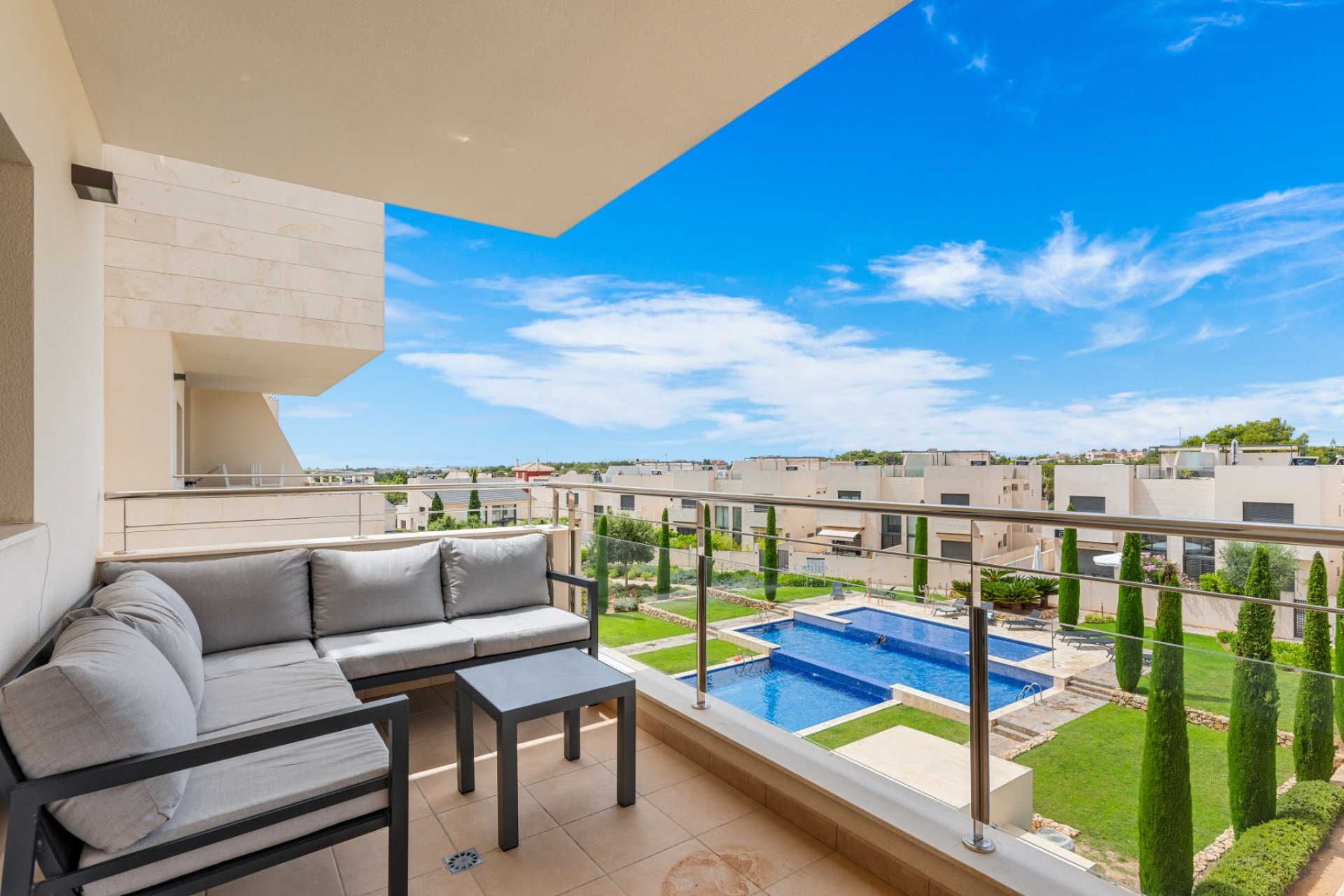 Återförsäljning - Apartment -
Orihuela Costa - Los Dolses