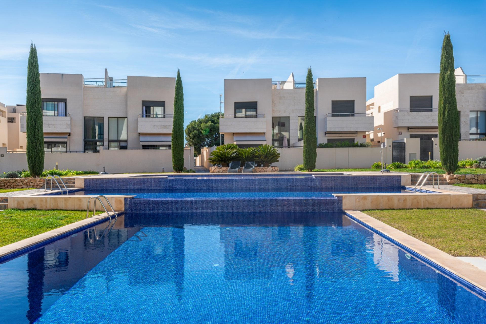 Återförsäljning - Apartment -
Orihuela Costa - Los Dolses