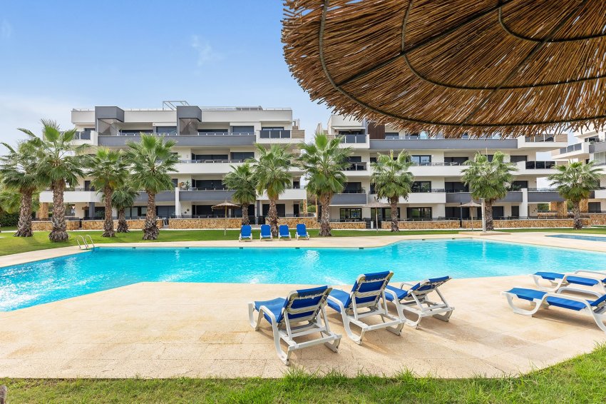 Återförsäljning - Apartment -
Orihuela Costa - Orihuela