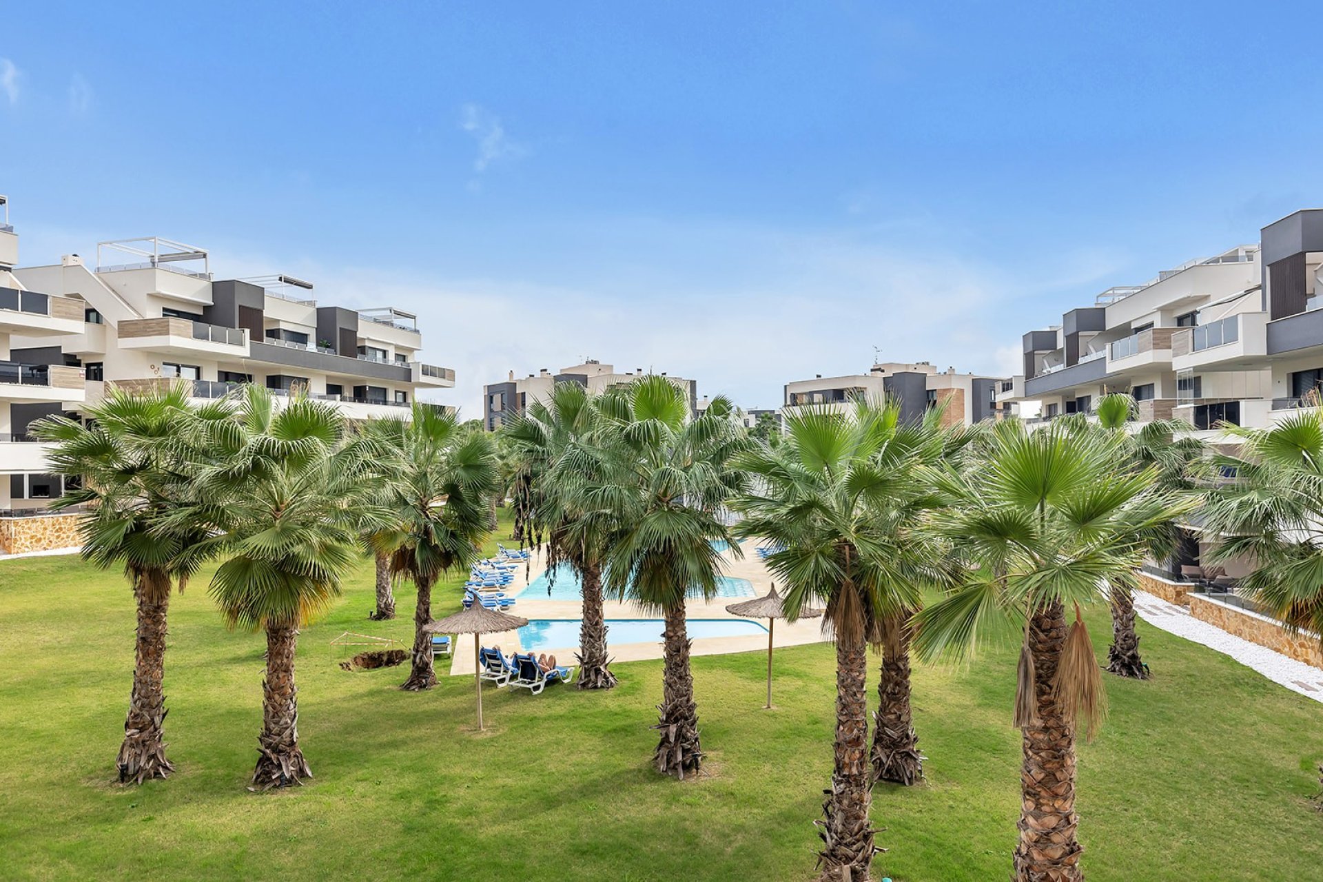 Återförsäljning - Apartment -
Orihuela Costa - Orihuela