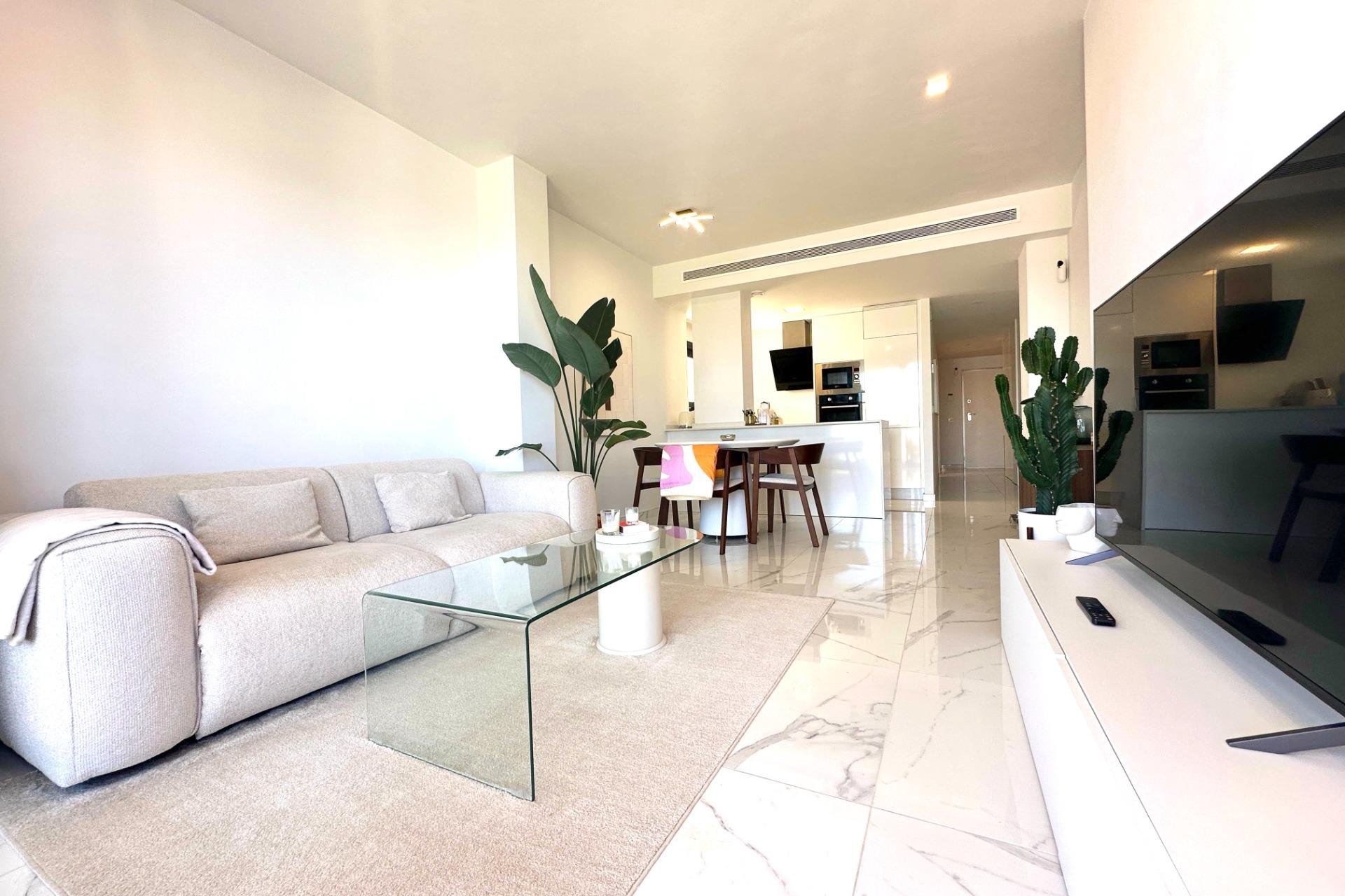 Återförsäljning - Apartment -
Orihuela Costa - PAU 8