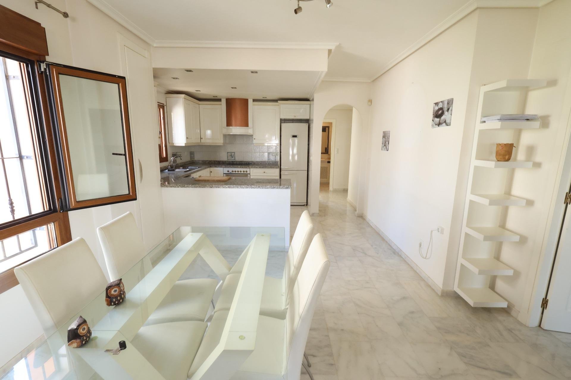Återförsäljning - Apartment -
Orihuela Costa - PAU 8