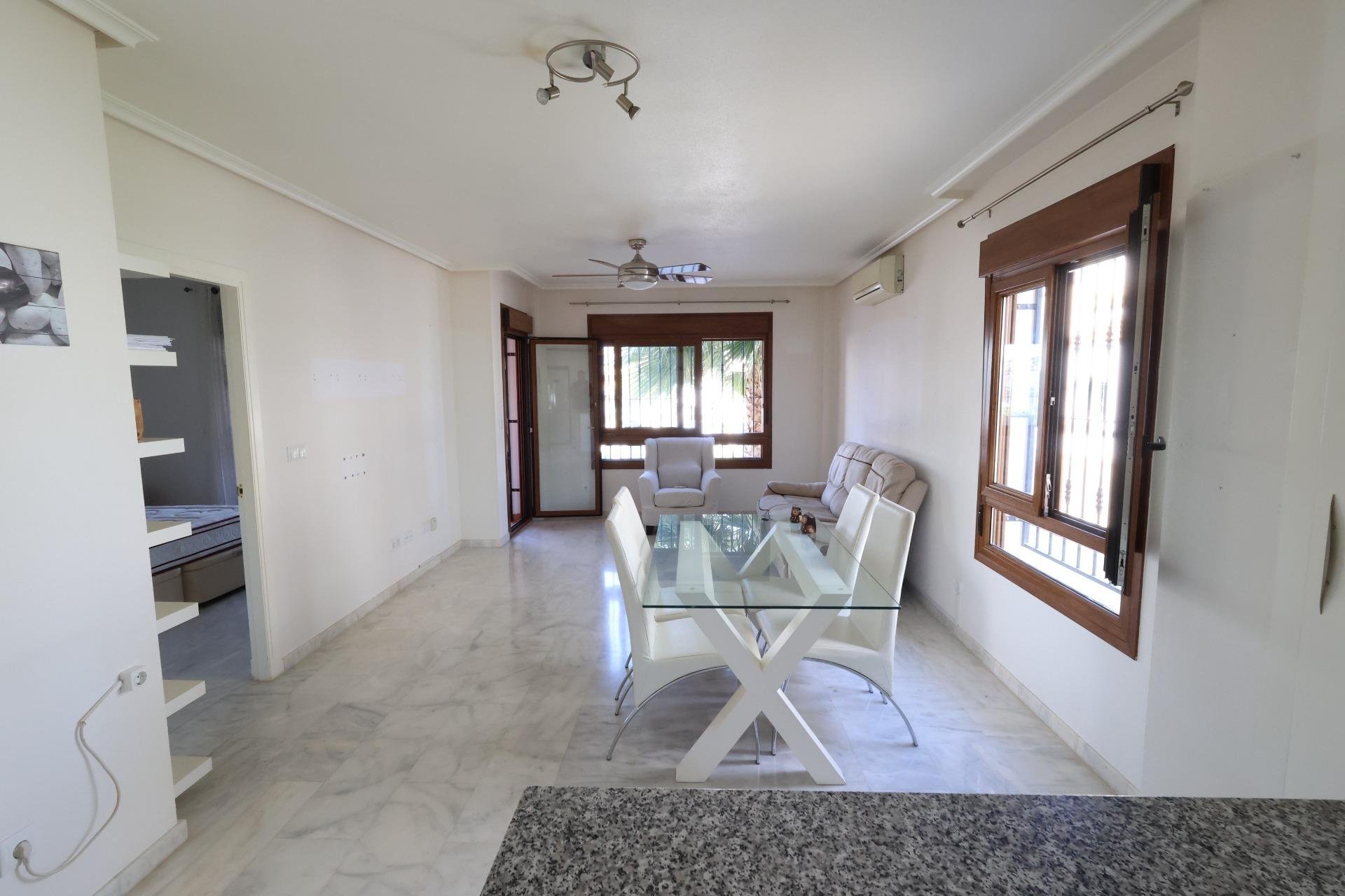 Återförsäljning - Apartment -
Orihuela Costa - PAU 8