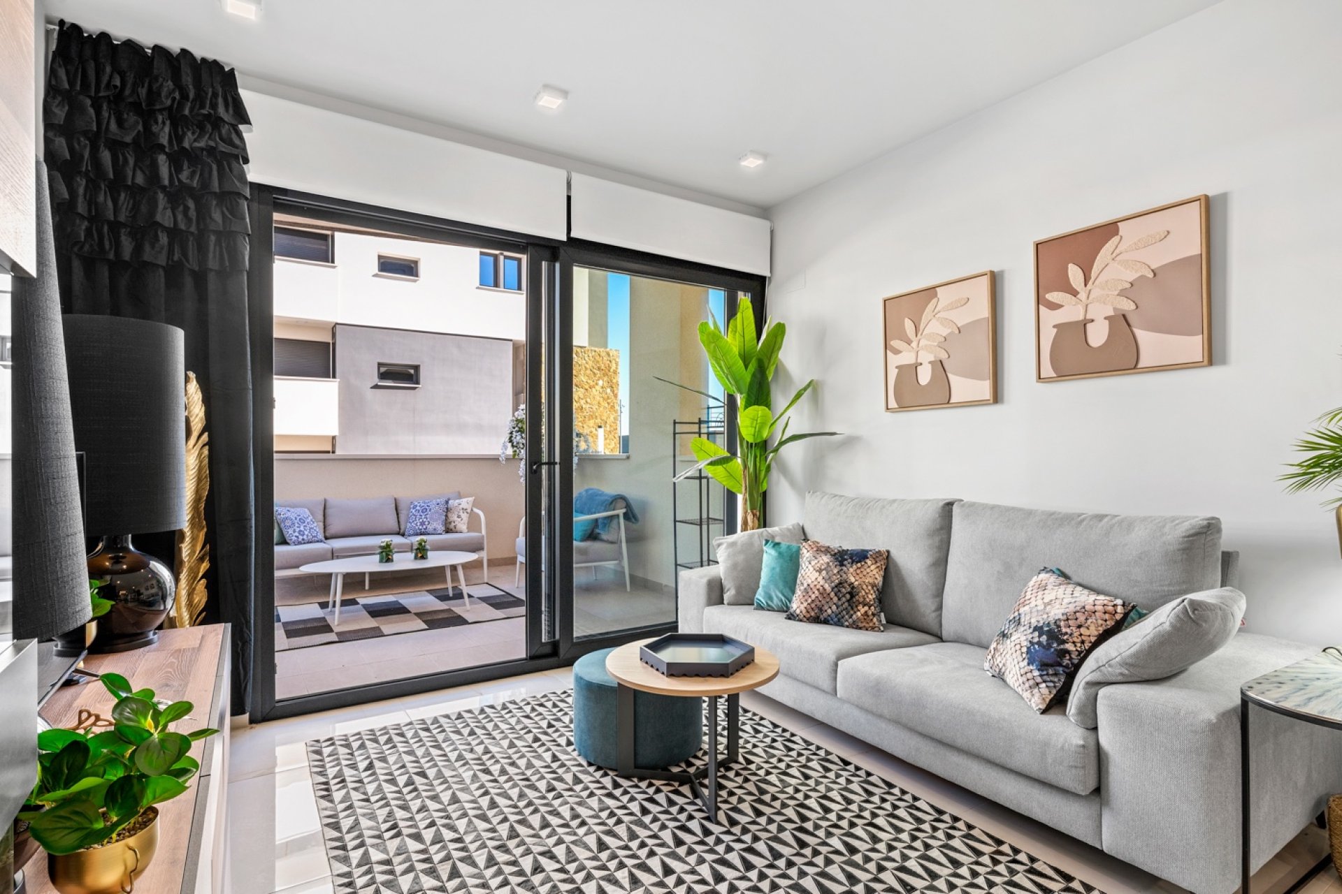 Återförsäljning - Apartment -
Orihuela Costa - Playa Flamenca