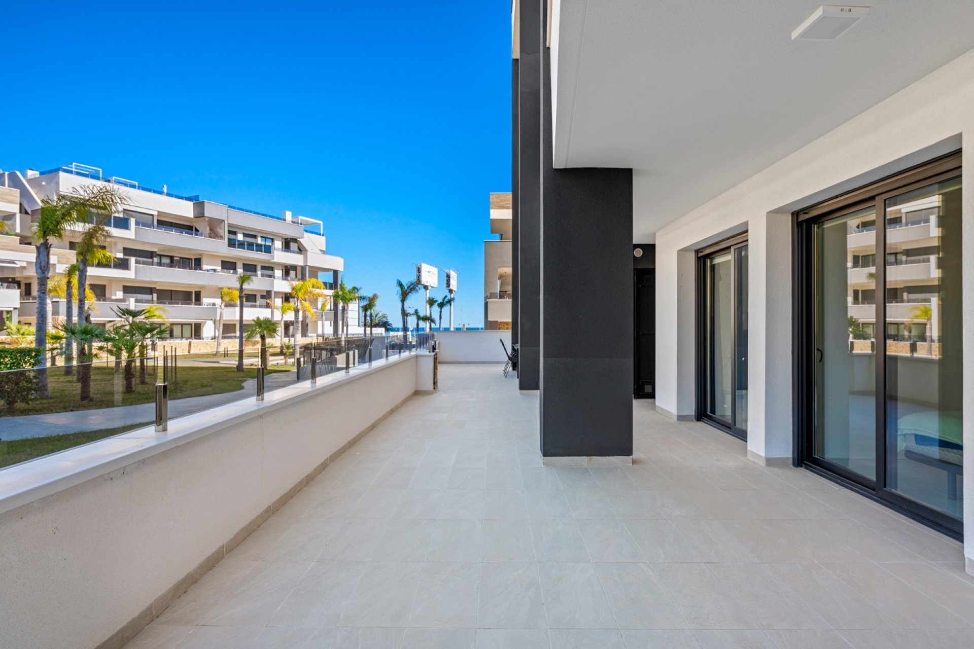 Återförsäljning - Apartment -
Orihuela Costa - Playa Flamenca