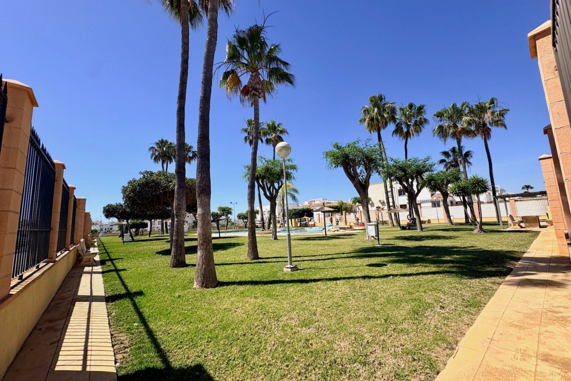 Återförsäljning - Apartment -
Orihuela Costa - Playa Flamenca