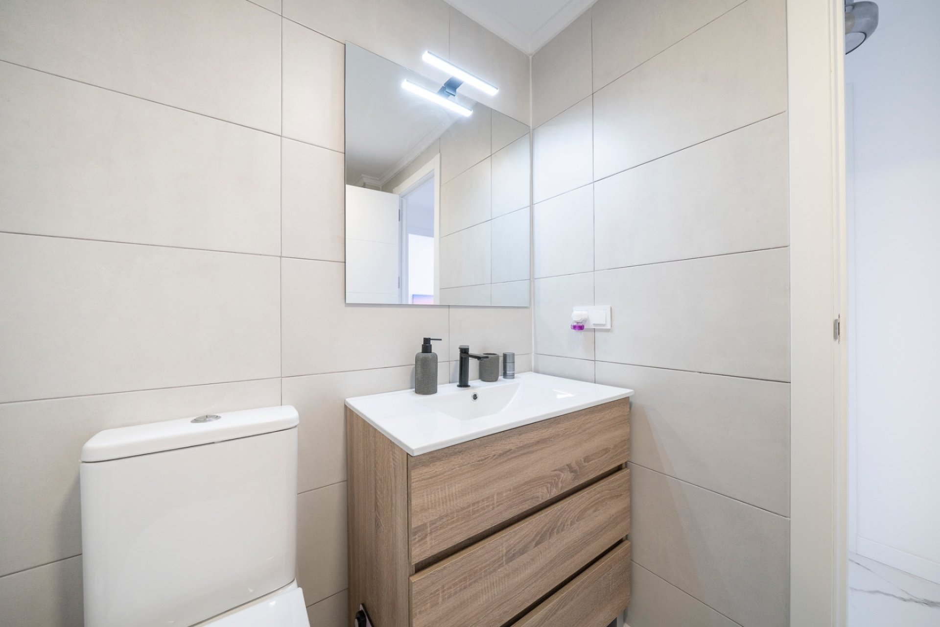 Återförsäljning - Apartment -
Orihuela Costa - Punta Prima