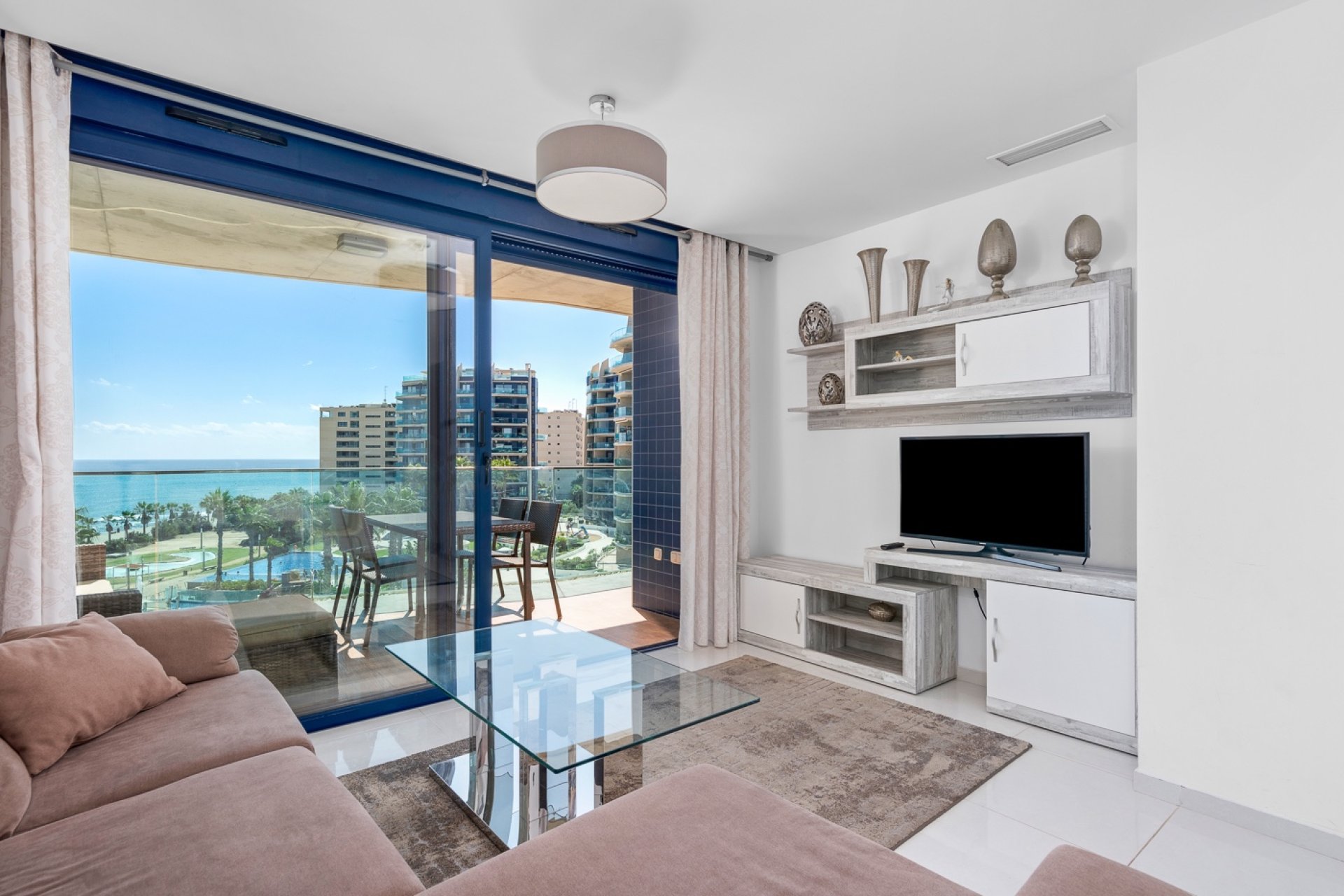 Återförsäljning - Apartment -
Orihuela Costa - Punta Prima