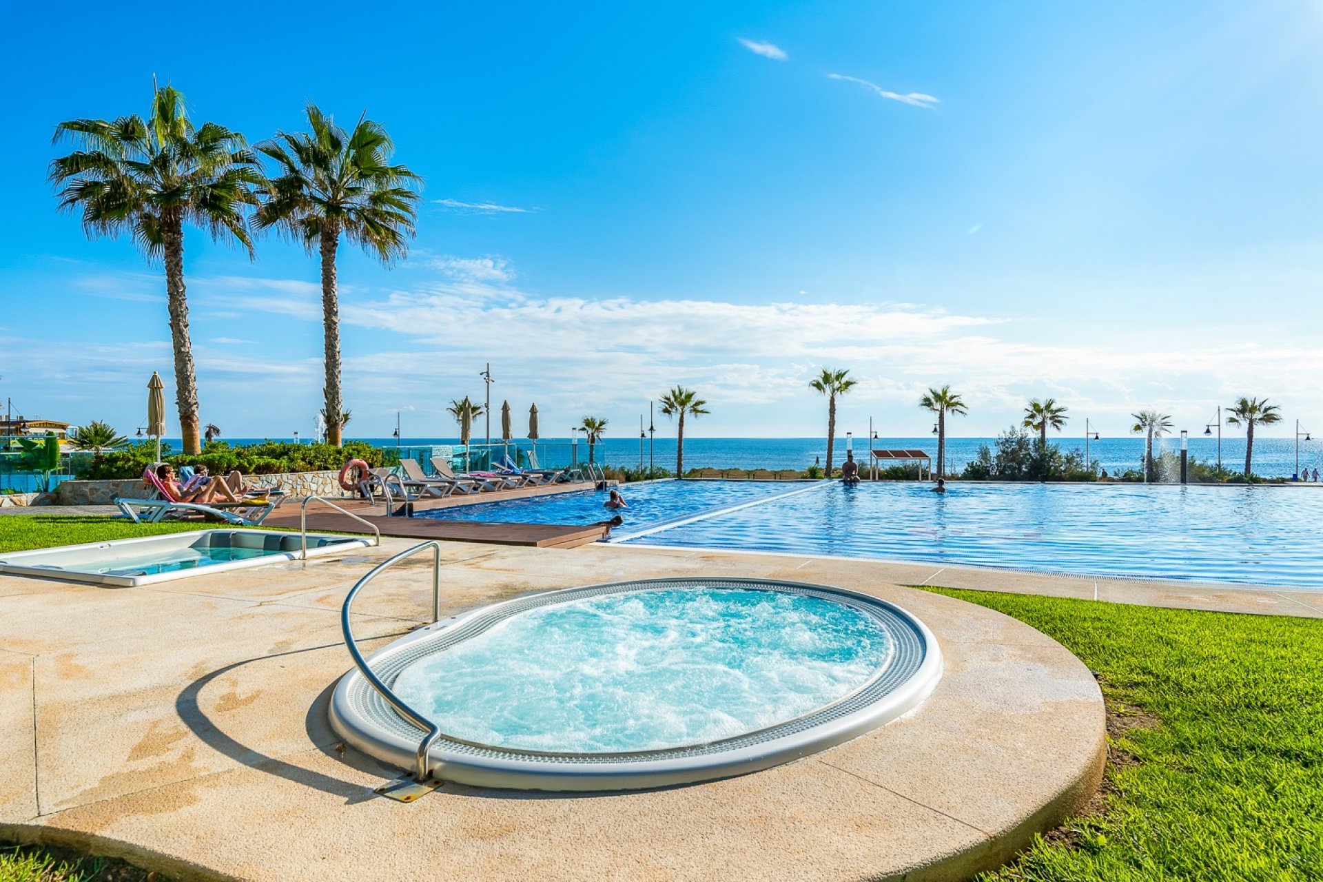 Återförsäljning - Apartment -
Orihuela Costa - Punta Prima