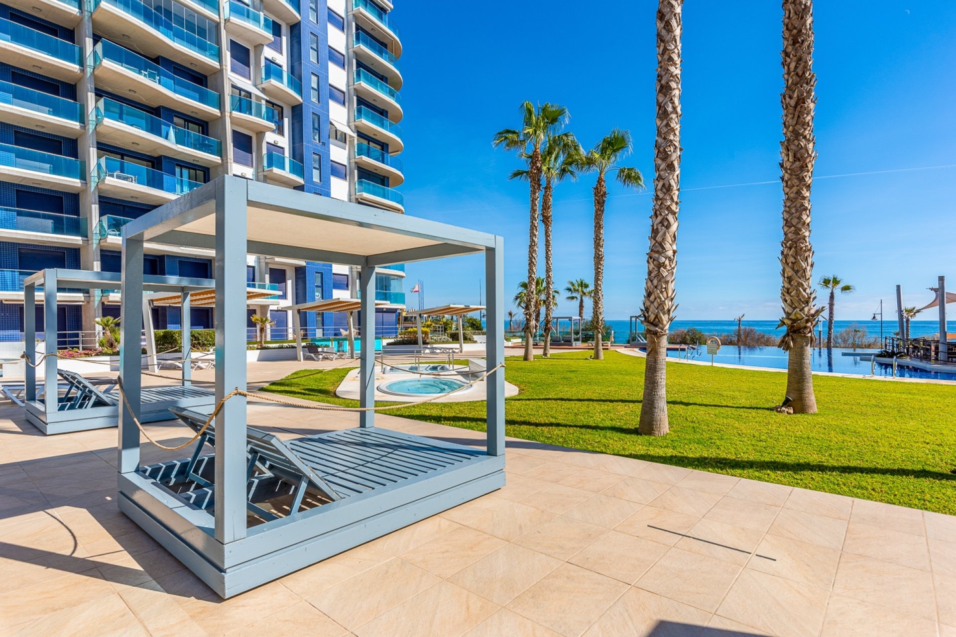 Återförsäljning - Apartment -
Orihuela Costa - Punta Prima