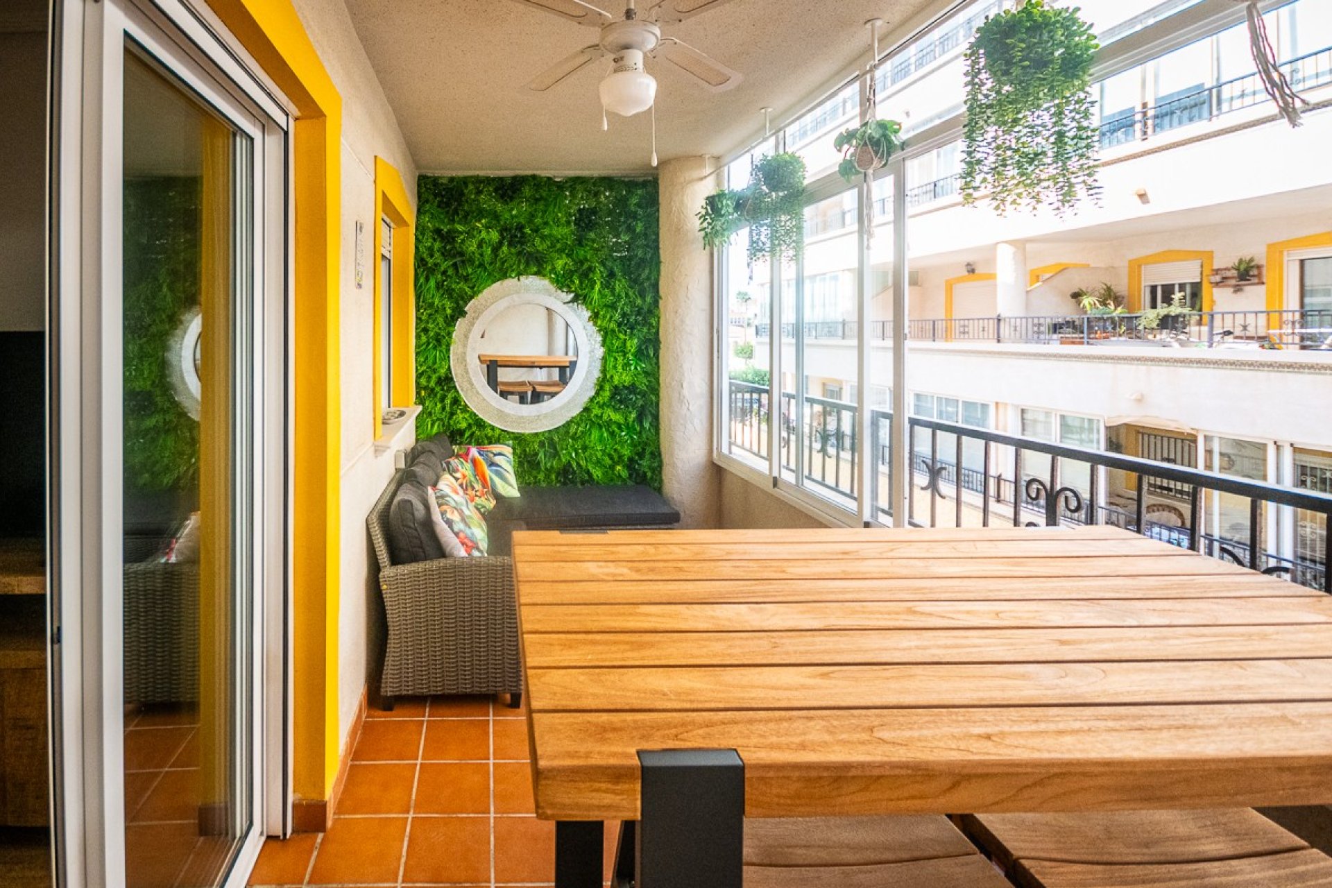 Återförsäljning - Apartment -
Orihuela Costa - Punta Prima