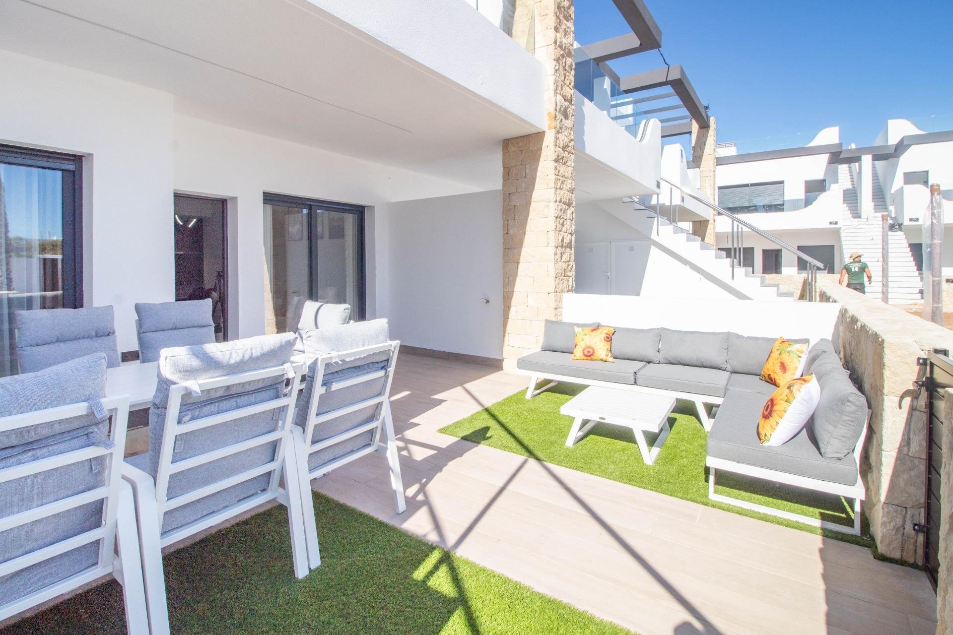 Återförsäljning - Apartment -
Orihuela Costa - Punta Prima