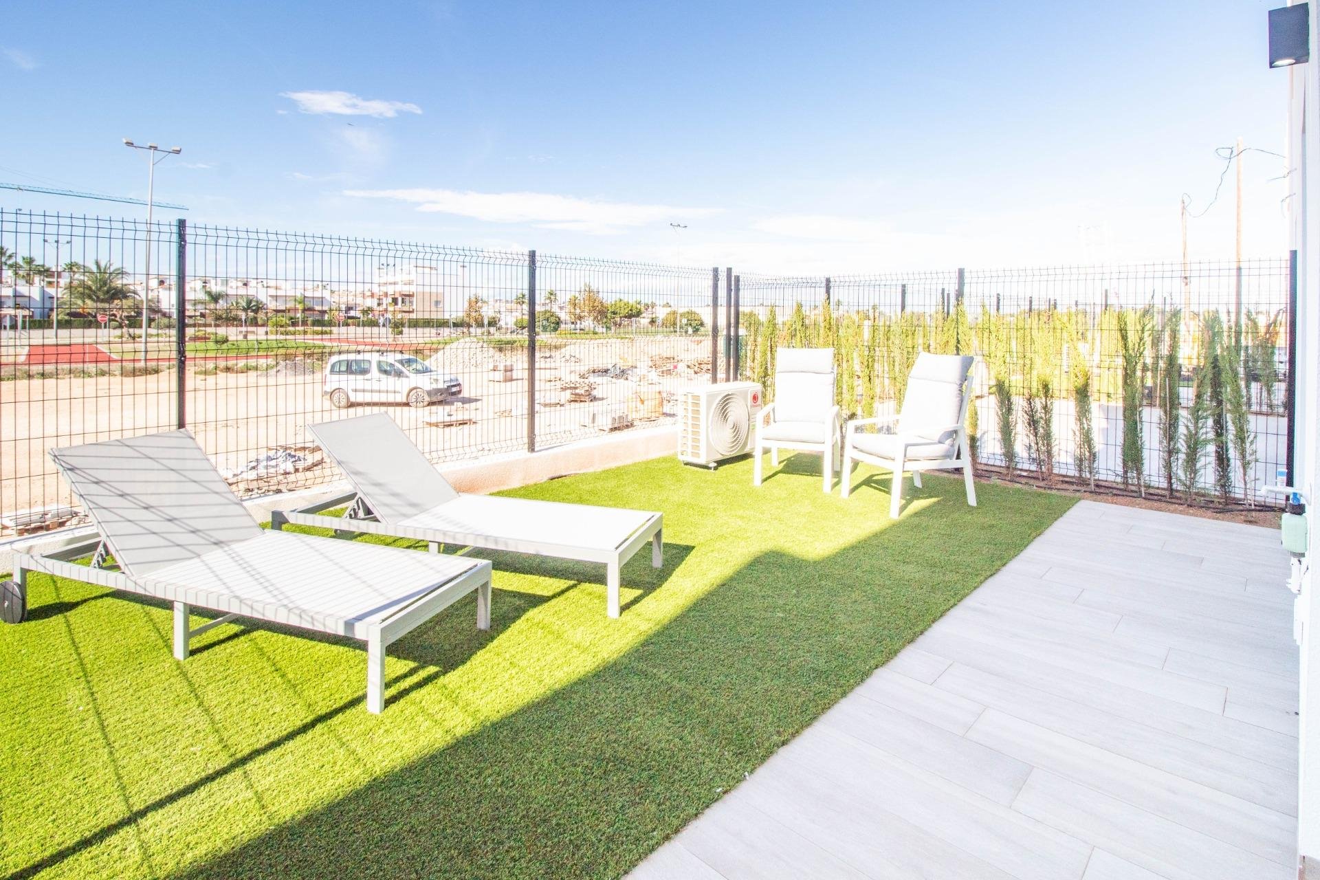 Återförsäljning - Apartment -
Orihuela Costa - Punta Prima