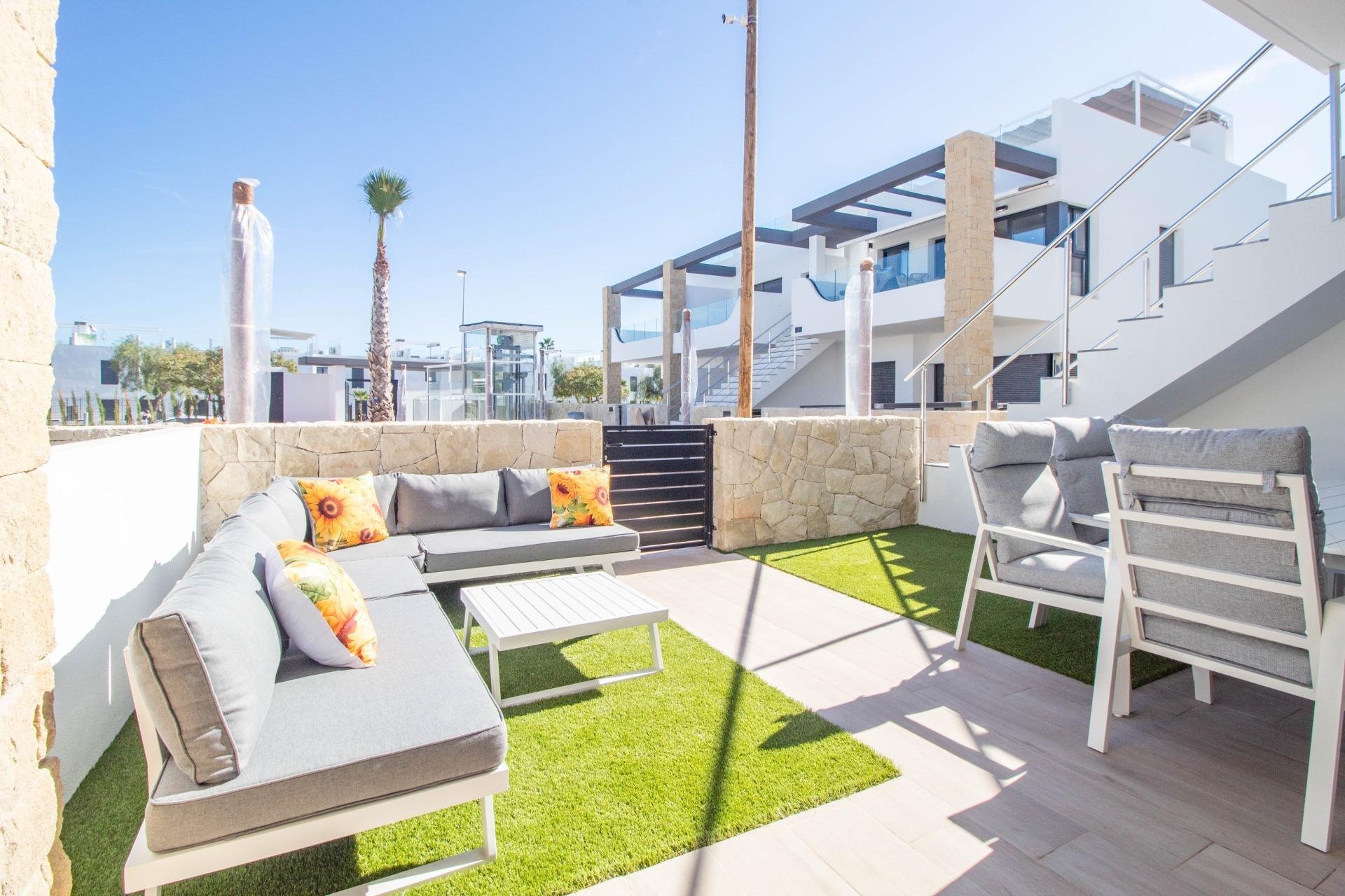 Återförsäljning - Apartment -
Orihuela Costa - Punta Prima