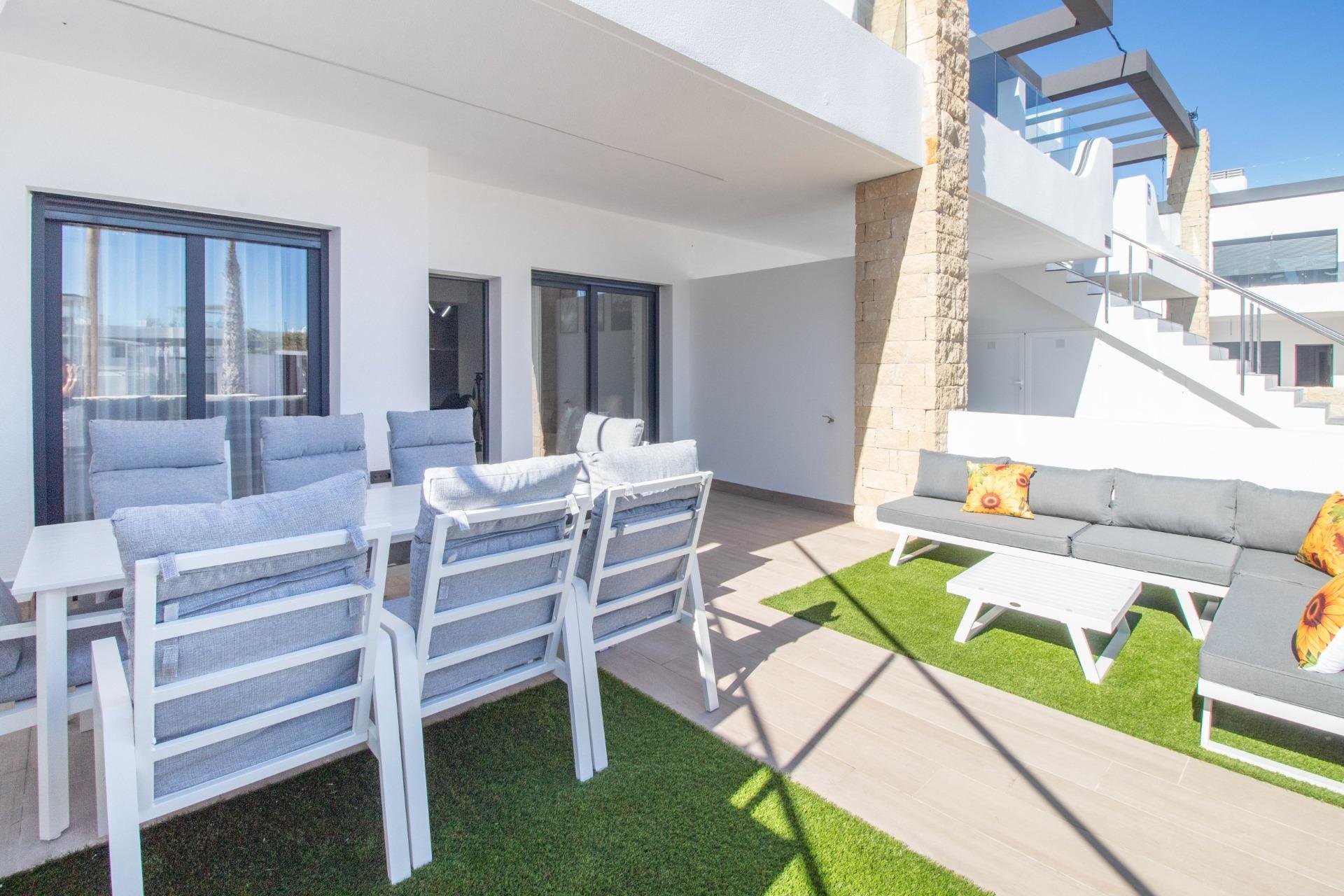 Återförsäljning - Apartment -
Orihuela Costa - Punta Prima