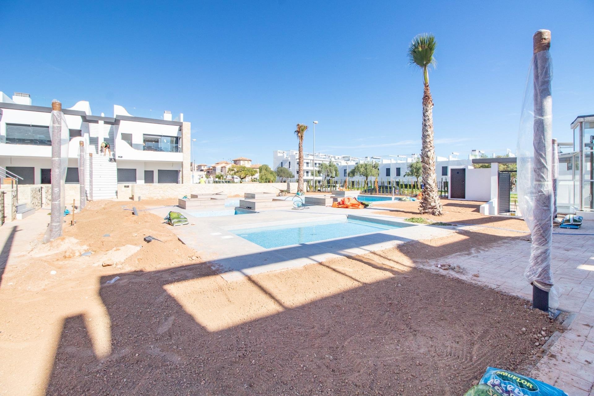 Återförsäljning - Apartment -
Orihuela Costa - Punta Prima