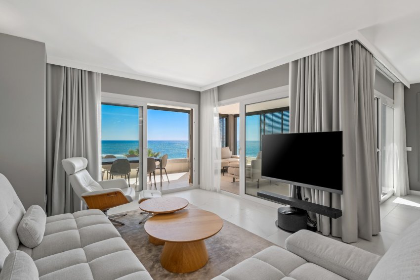 Återförsäljning - Apartment -
Orihuela Costa - Punta Prima