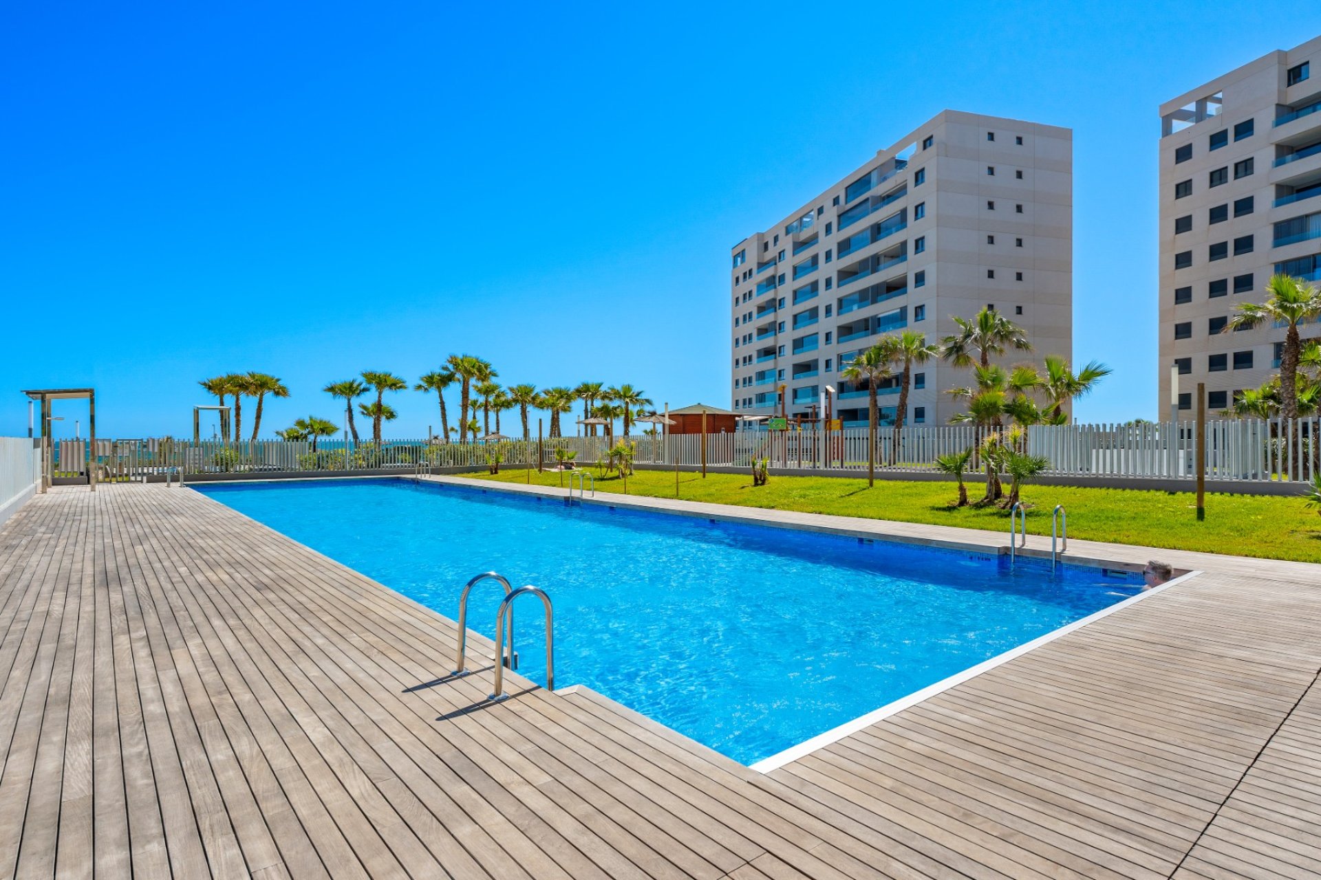 Återförsäljning - Apartment -
Orihuela Costa - Punta Prima