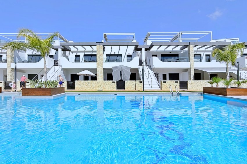 Återförsäljning - Apartment -
Orihuela Costa - Punta Prima