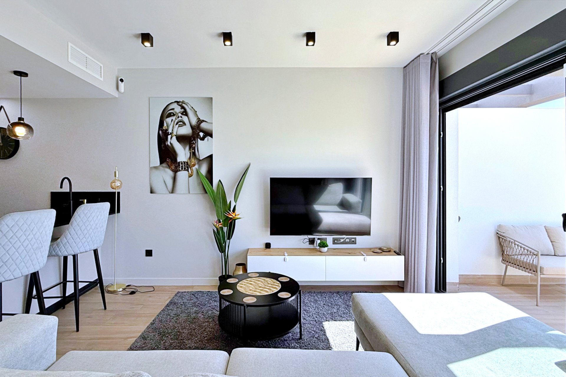 Återförsäljning - Apartment -
Orihuela Costa - Punta Prima