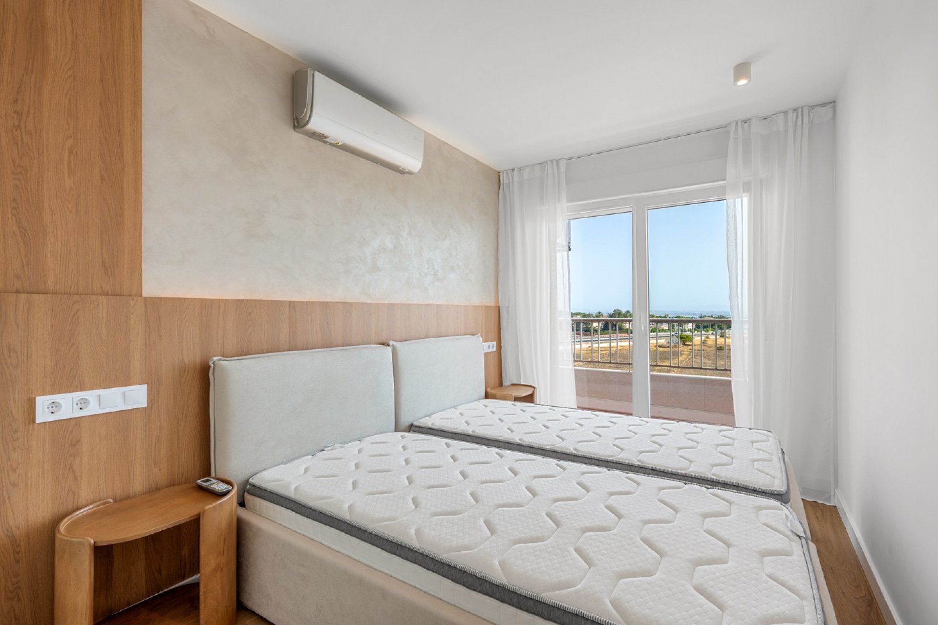 Återförsäljning - Apartment -
Orihuela Costa - Punta Prima
