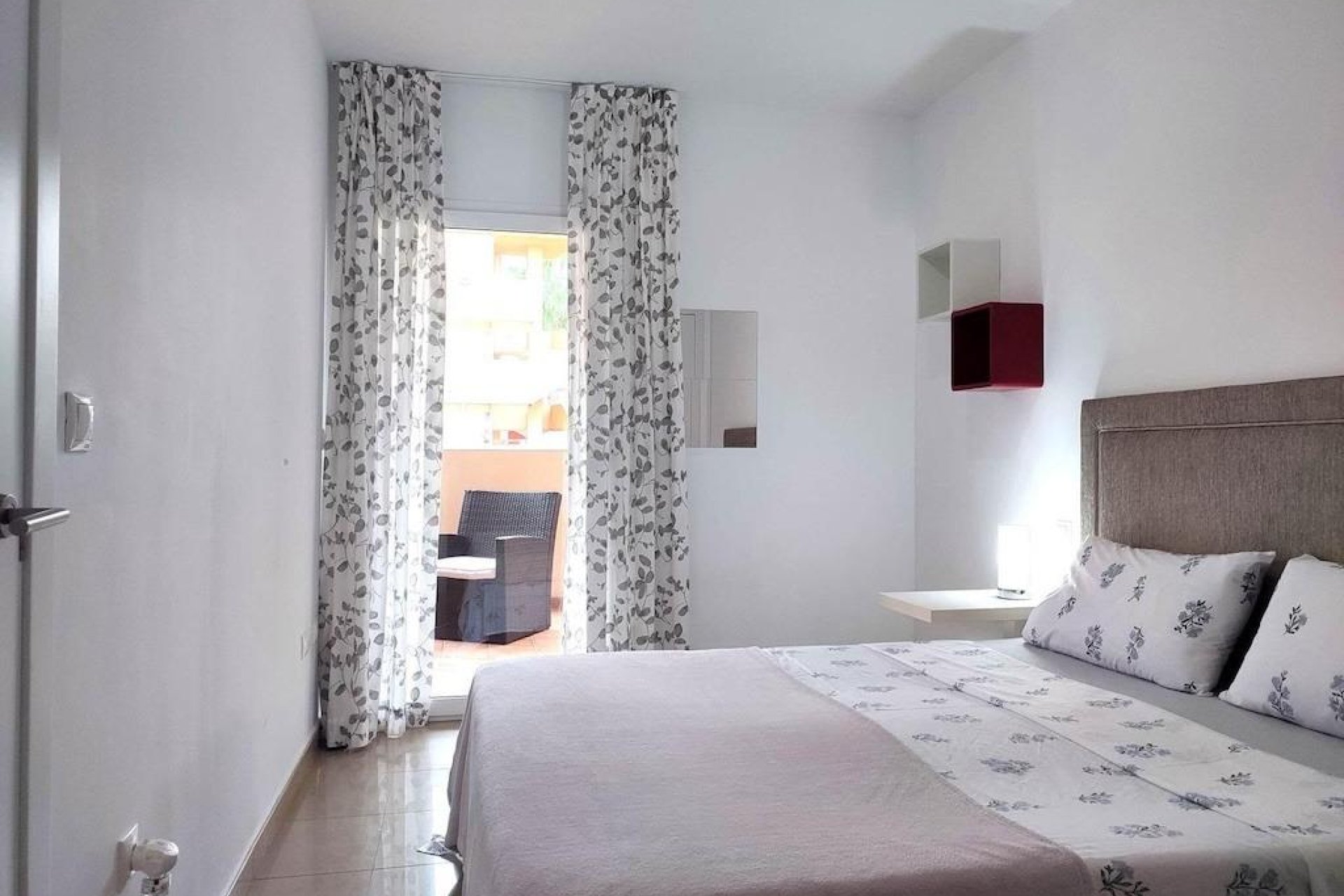 Återförsäljning - Apartment -
Orihuela Costa - Punta Prima