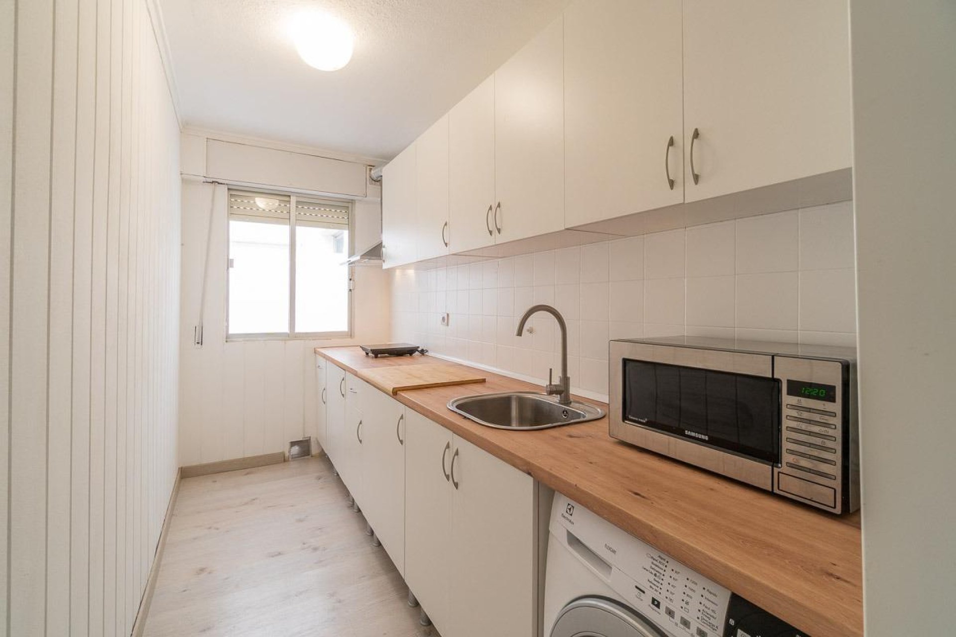 Återförsäljning - Apartment -
Orihuela Costa - Rocio del Mar