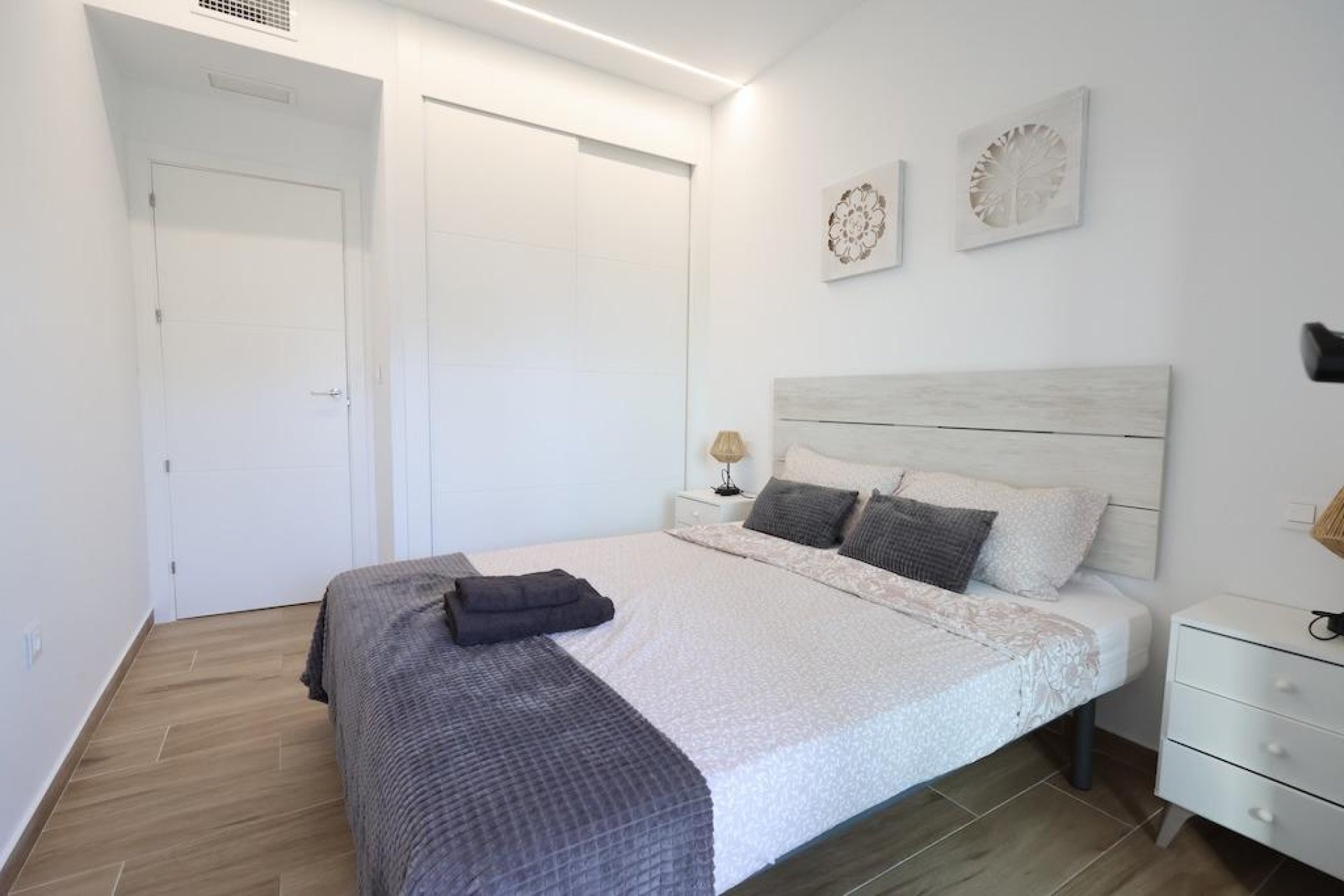 Återförsäljning - Apartment -
Orihuela Costa - Villamartín-Las Filipinas