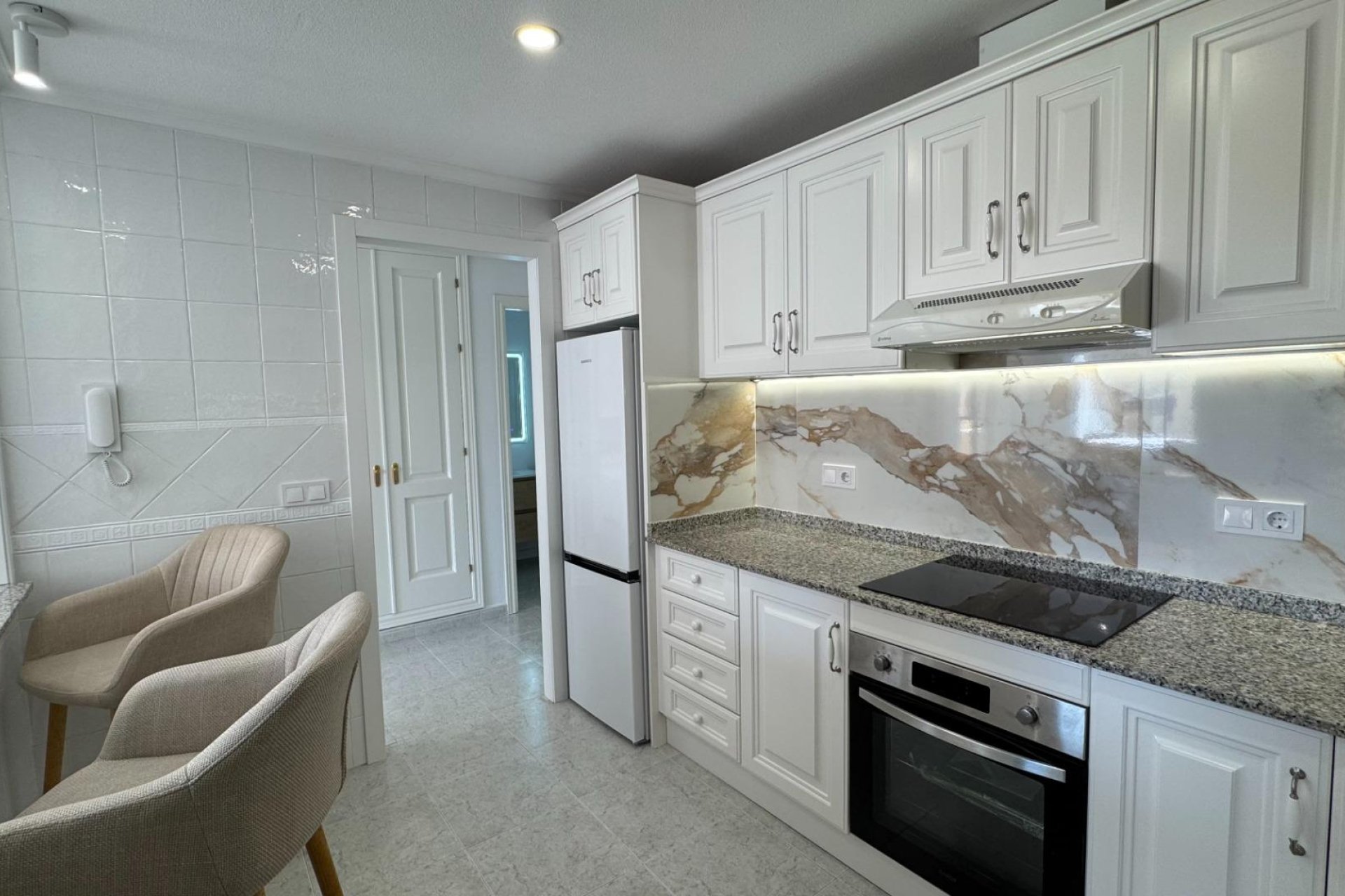 Återförsäljning - Apartment -
Orihuela Costa - Villamartín-Las Filipinas