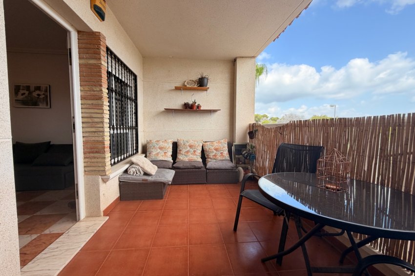 Återförsäljning - Apartment -
Orihuela Costa - Villamartín-Las Filipinas