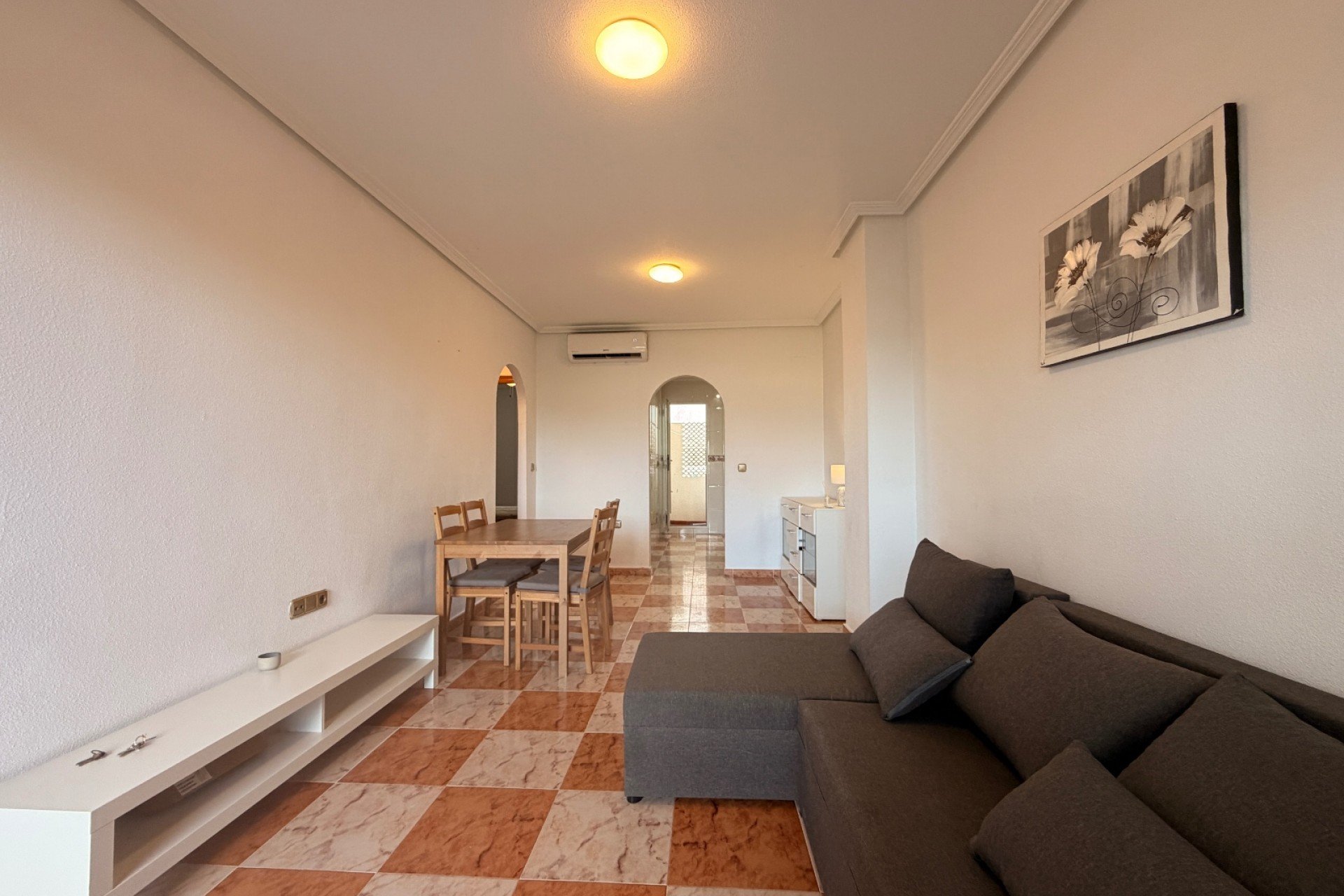 Återförsäljning - Apartment -
Orihuela Costa - Villamartín-Las Filipinas