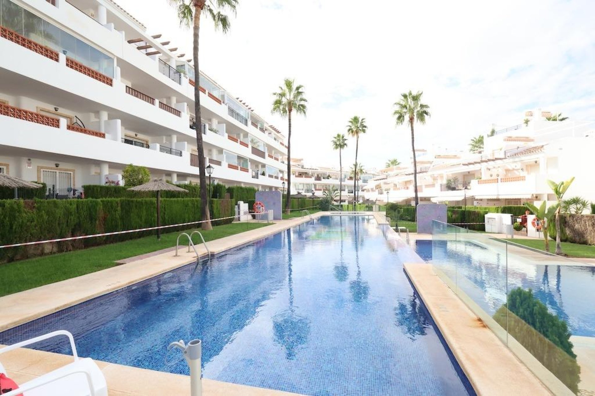 Återförsäljning - Apartment -
Orihuela Costa - Villamartín-Las Filipinas