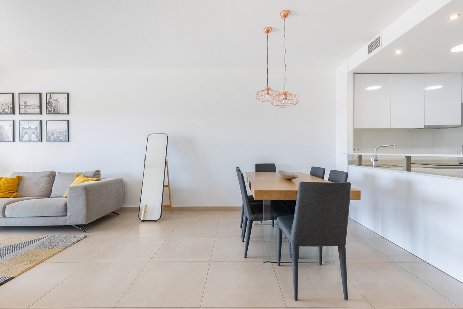 Återförsäljning - Apartment -
Orihuela Costa - Villamartín-Las Filipinas