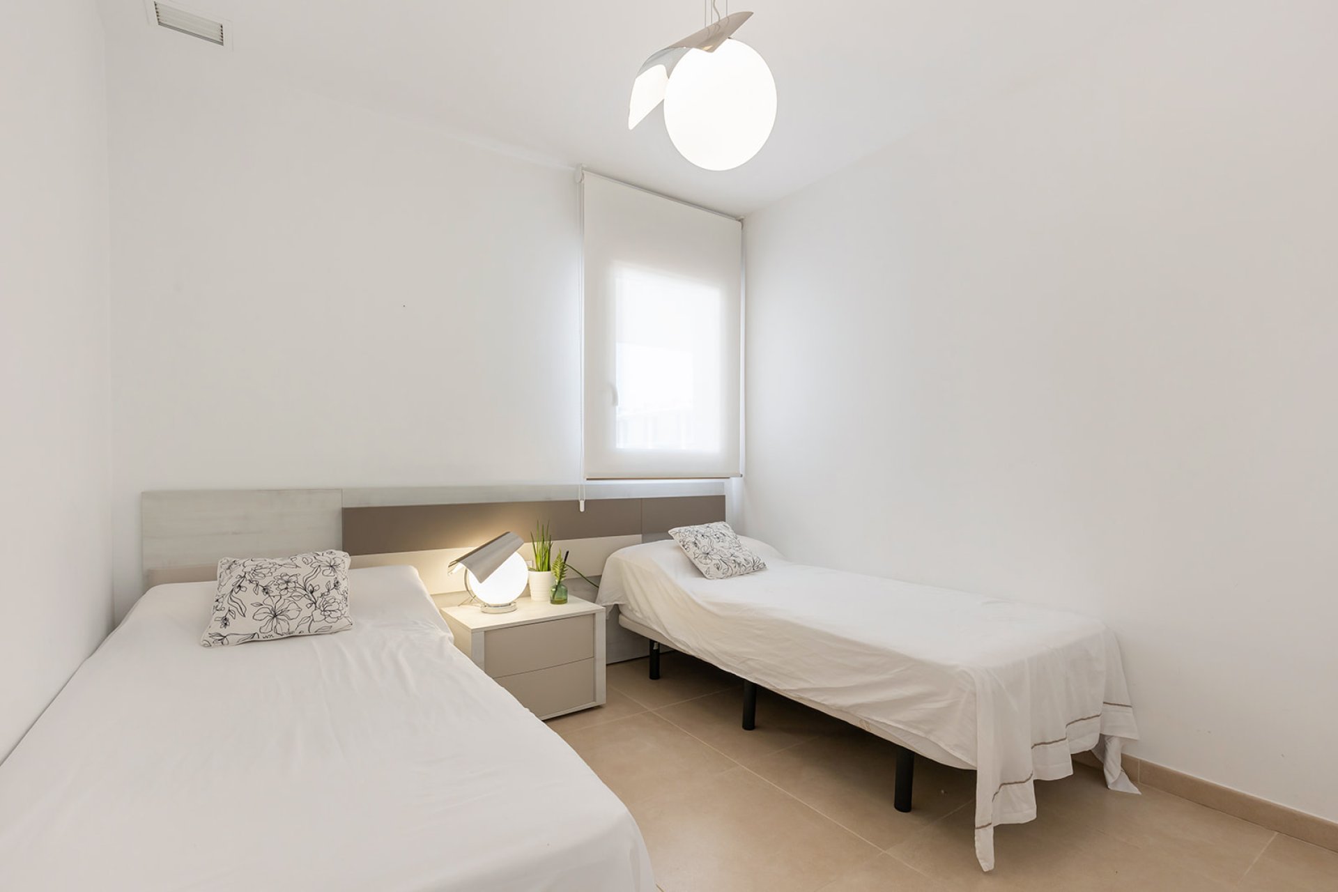 Återförsäljning - Apartment -
Orihuela Costa - Villamartín-Las Filipinas