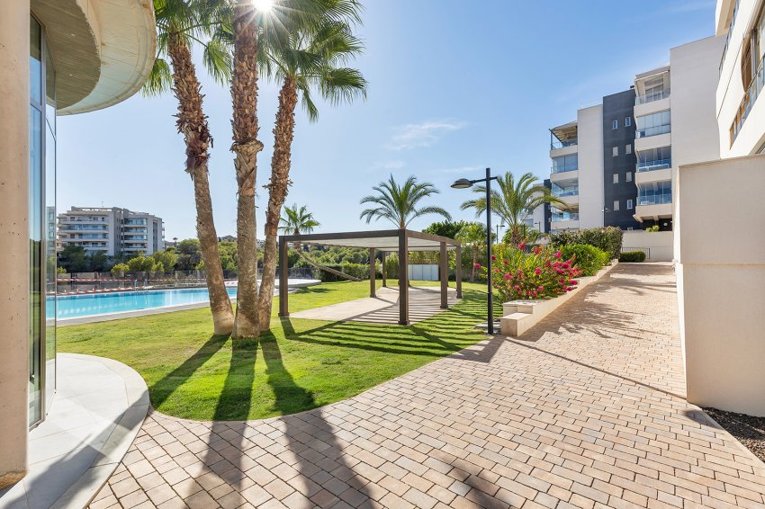 Återförsäljning - Apartment -
Orihuela Costa - Villamartín-Las Filipinas