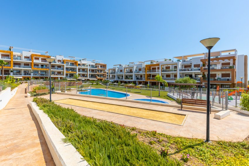 Återförsäljning - Apartment -
Orihuela Costa - Villamartín