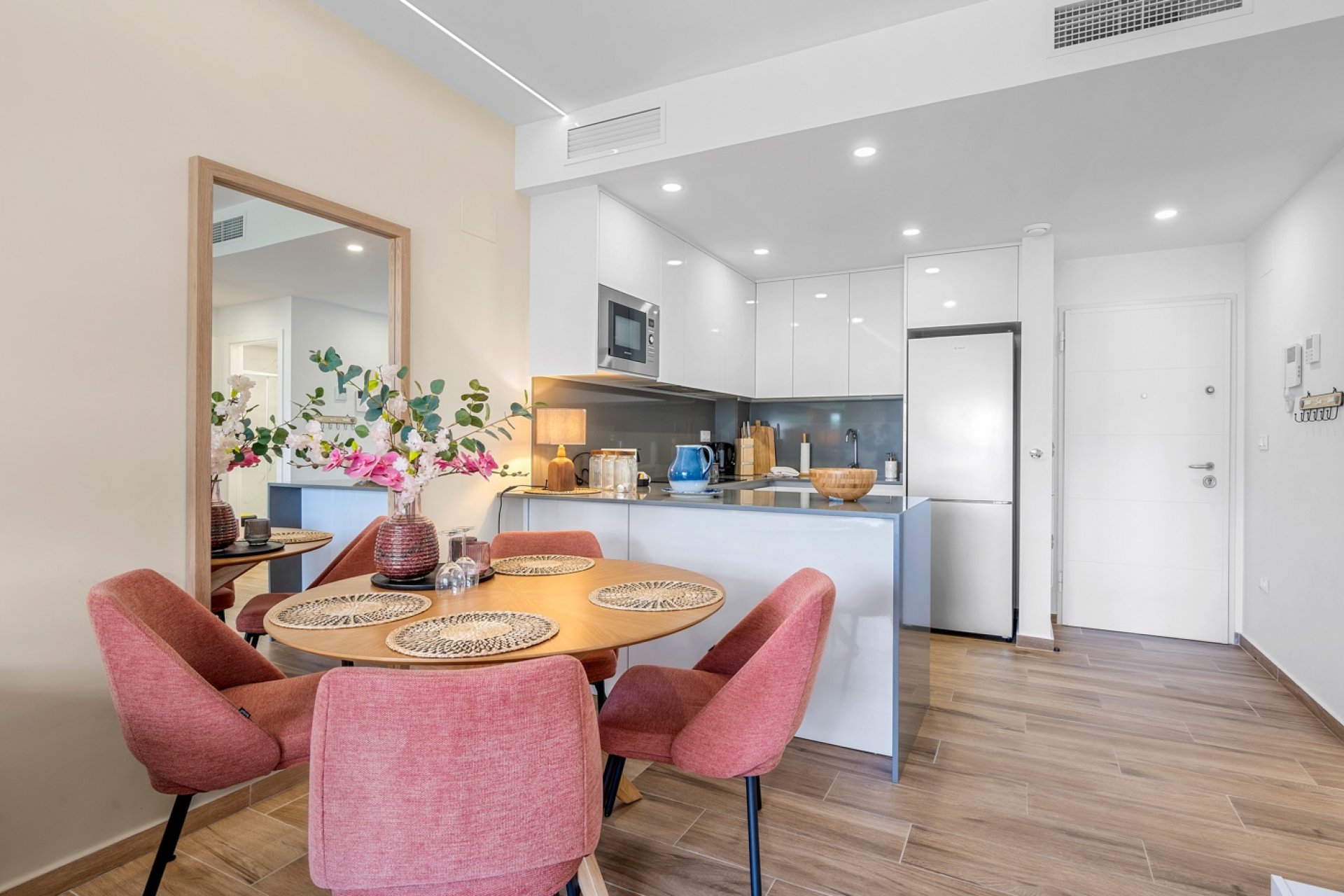 Återförsäljning - Apartment -
Orihuela Costa - Villamartín