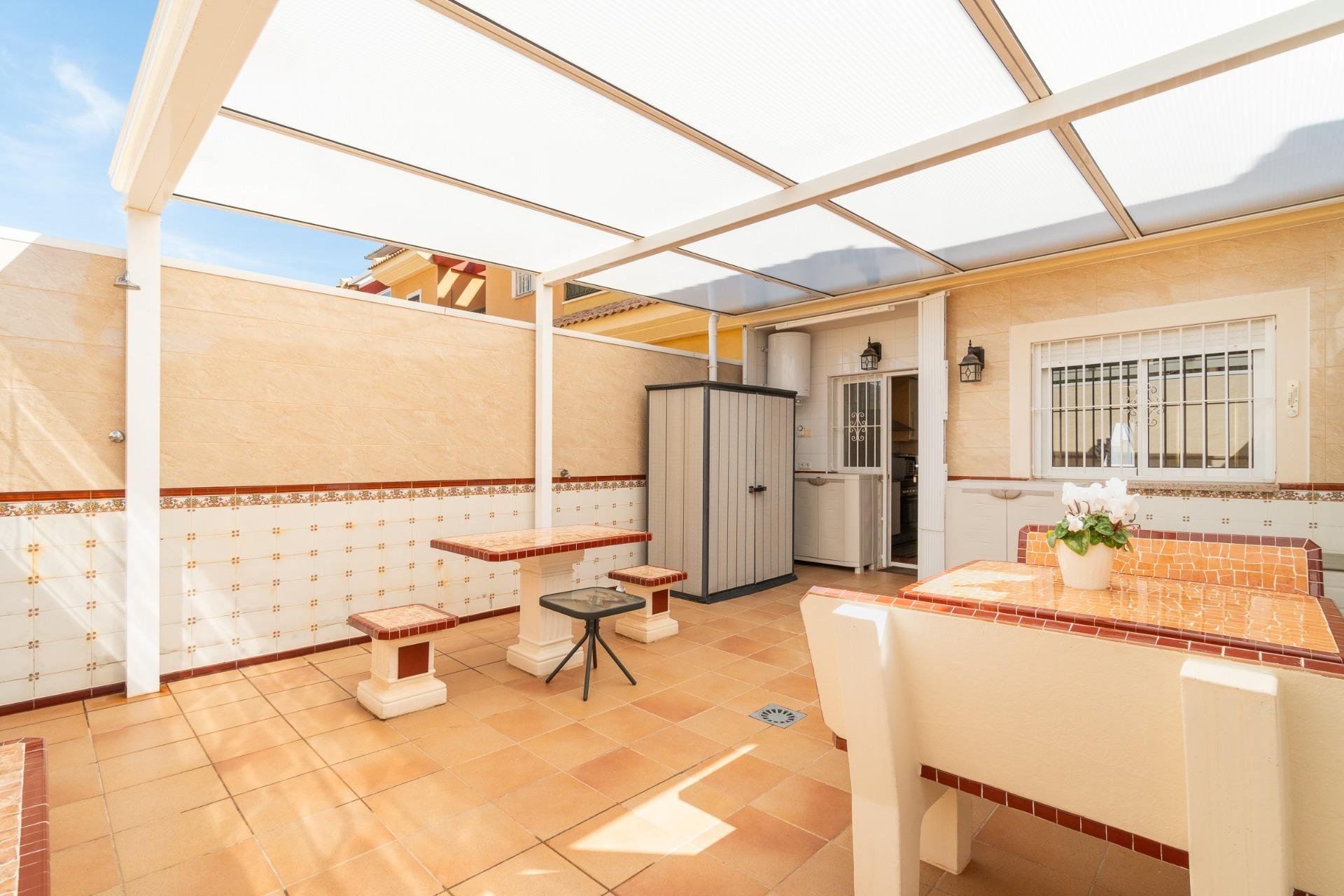 Återförsäljning - Apartment -
Orihuela Costa - Villamartin