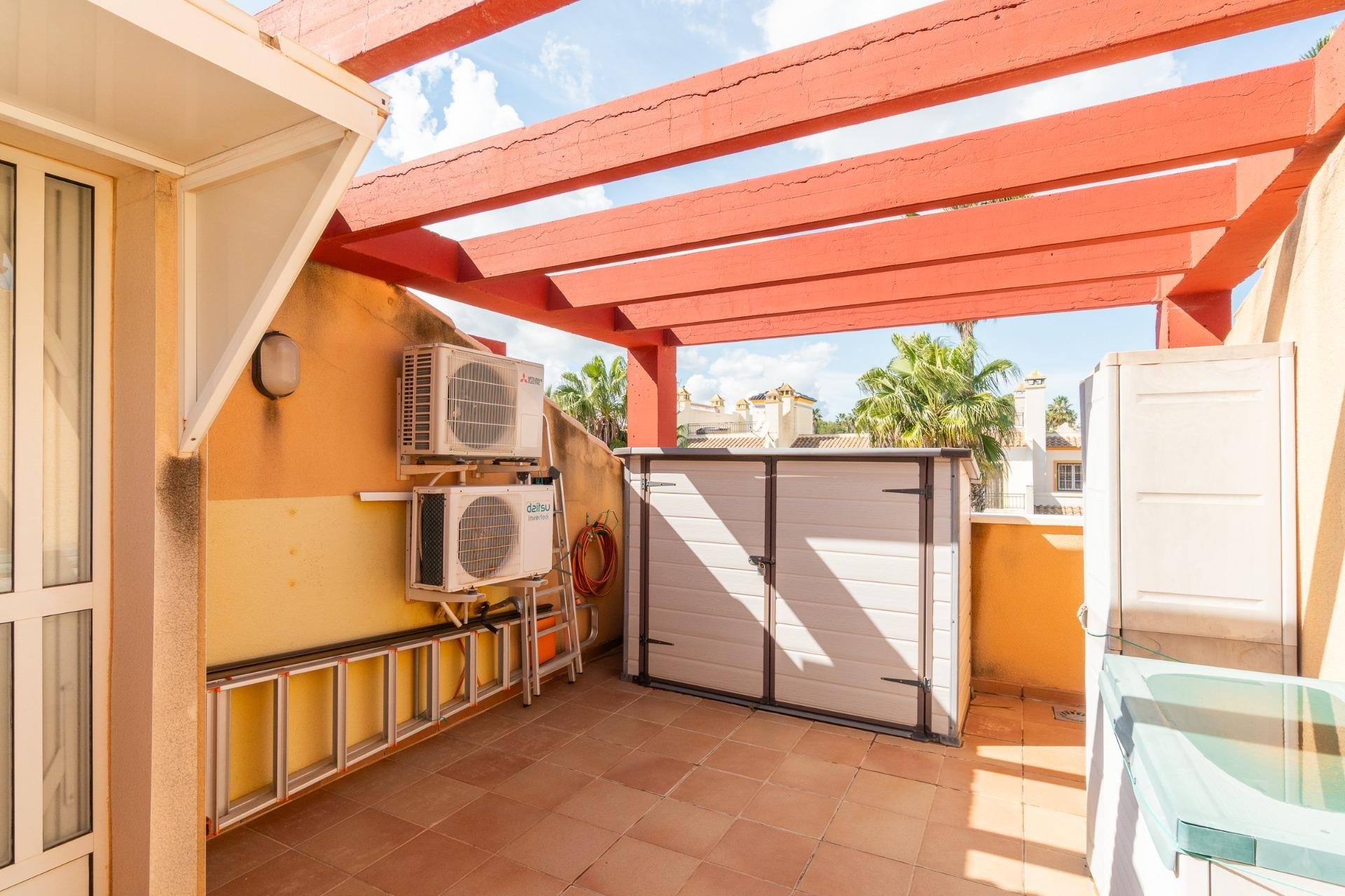 Återförsäljning - Apartment -
Orihuela Costa - Villamartin