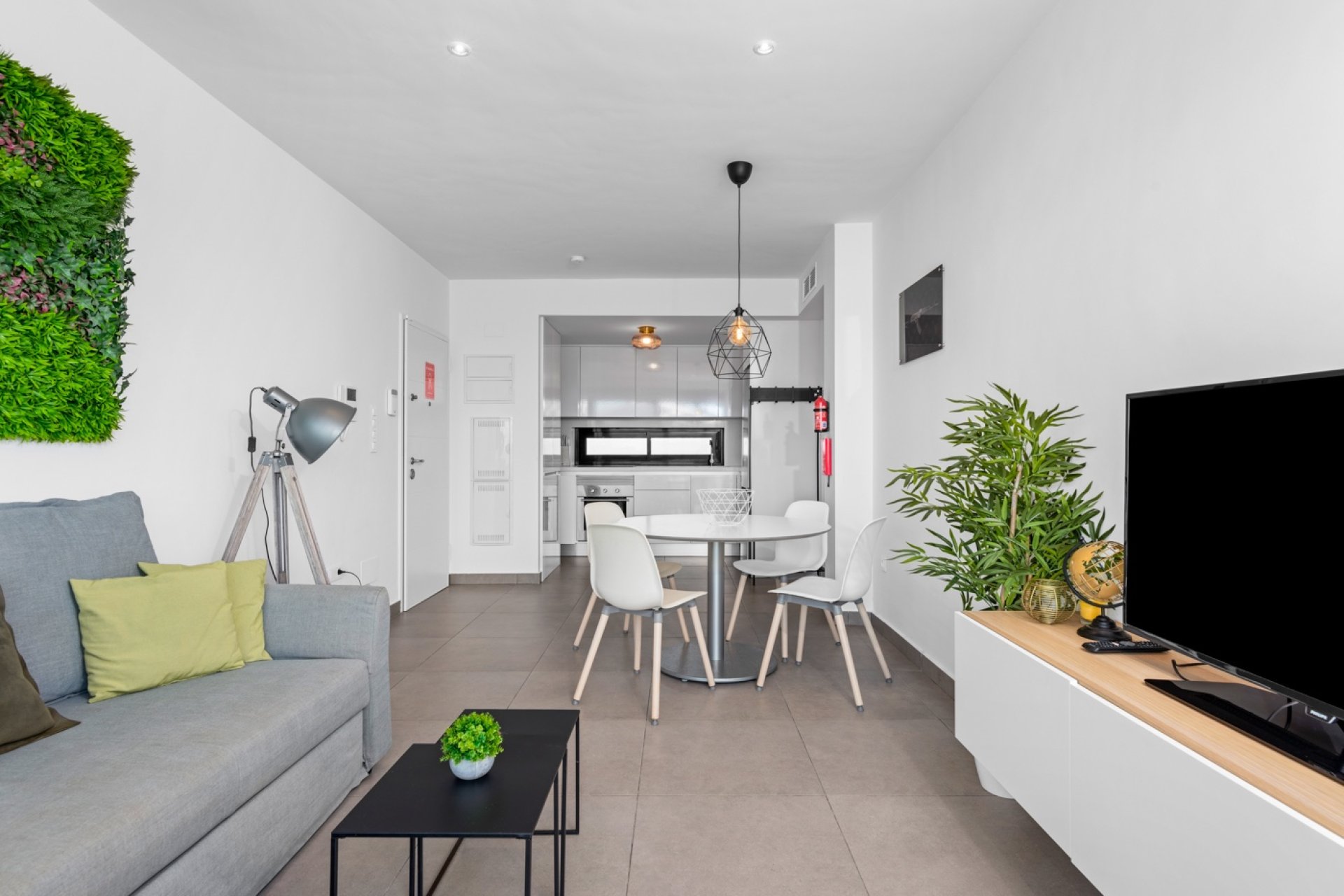 Återförsäljning - Apartment -
Orihuela Costa - Villamartín