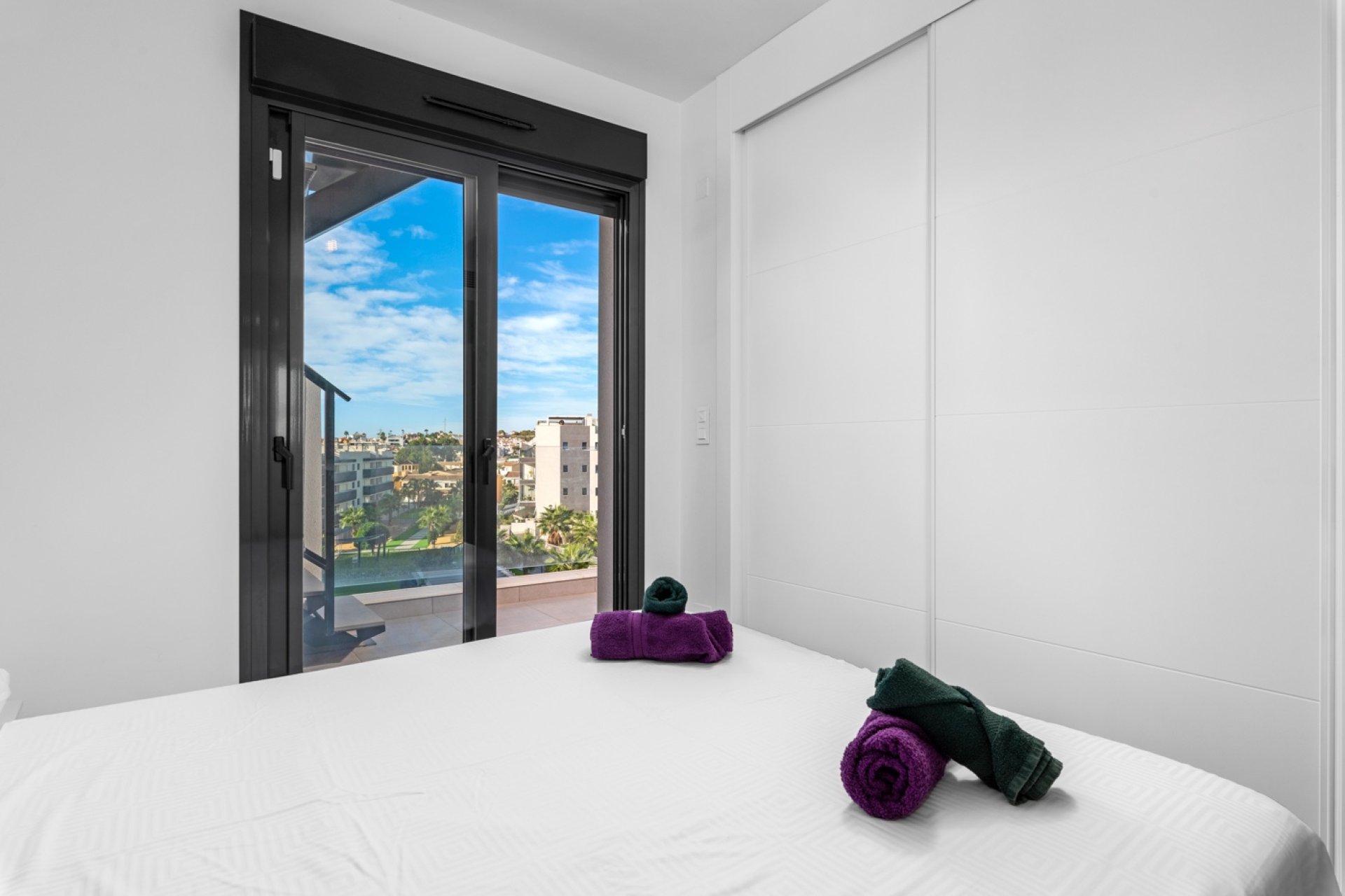 Återförsäljning - Apartment -
Orihuela Costa - Villamartín
